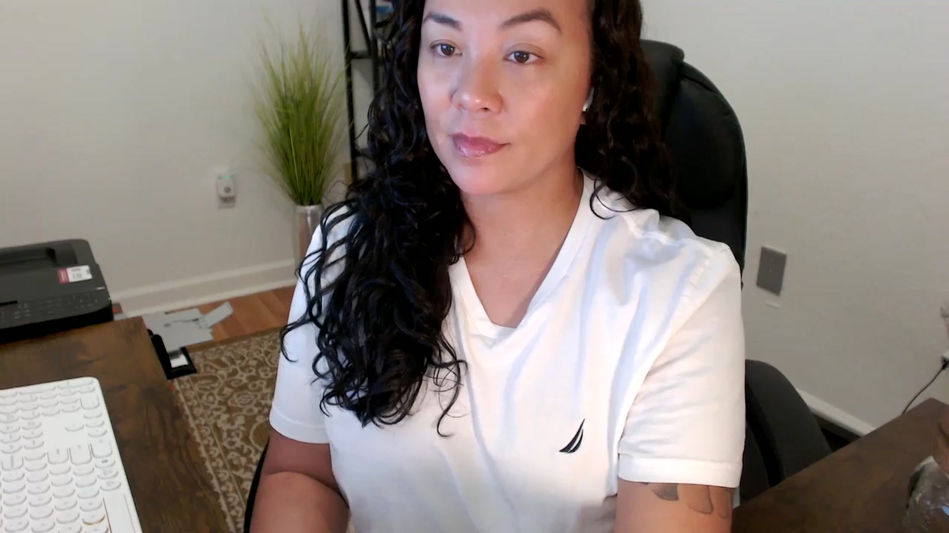 Gallery image thumbnail from MickaylaStar's myfreecams stream on, 11/07/2025, 18:06 image 3 of 20