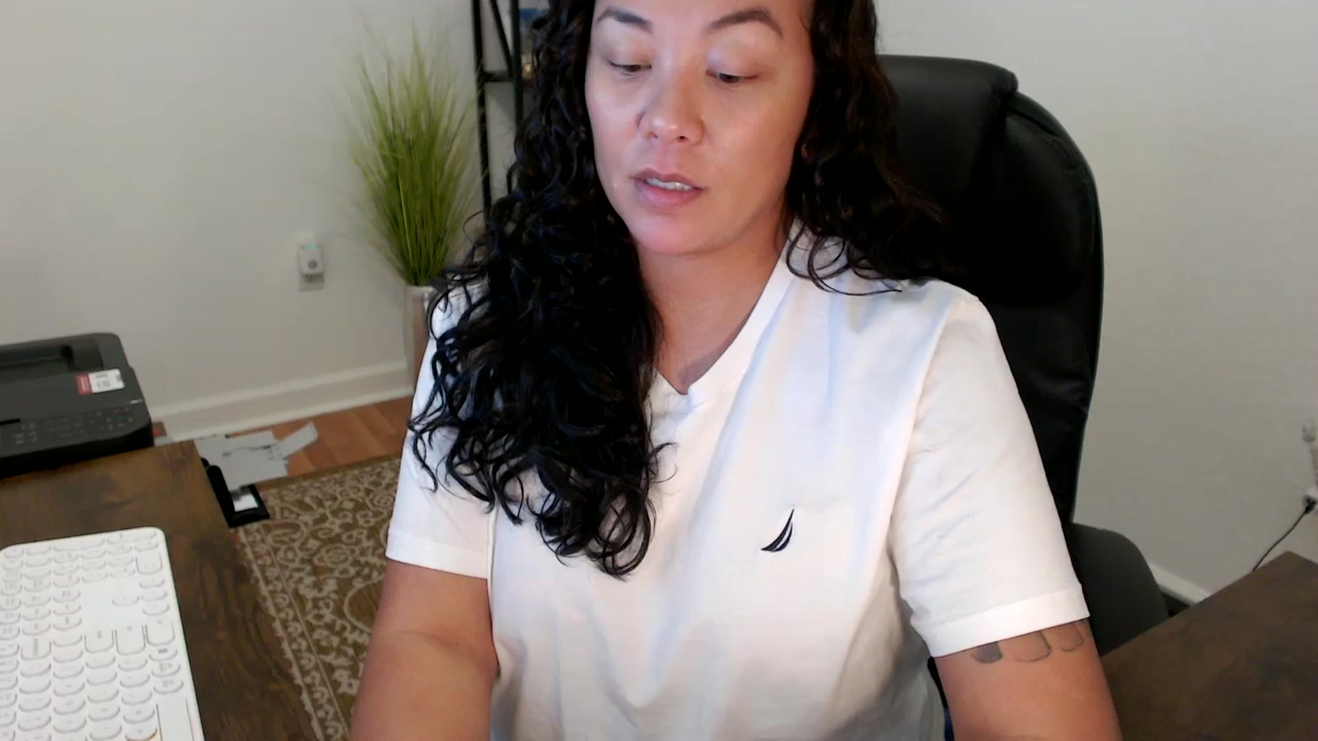 Gallery image thumbnail from MickaylaStar's myfreecams stream on, 11/07/2025, 19:31 image 7 of 20