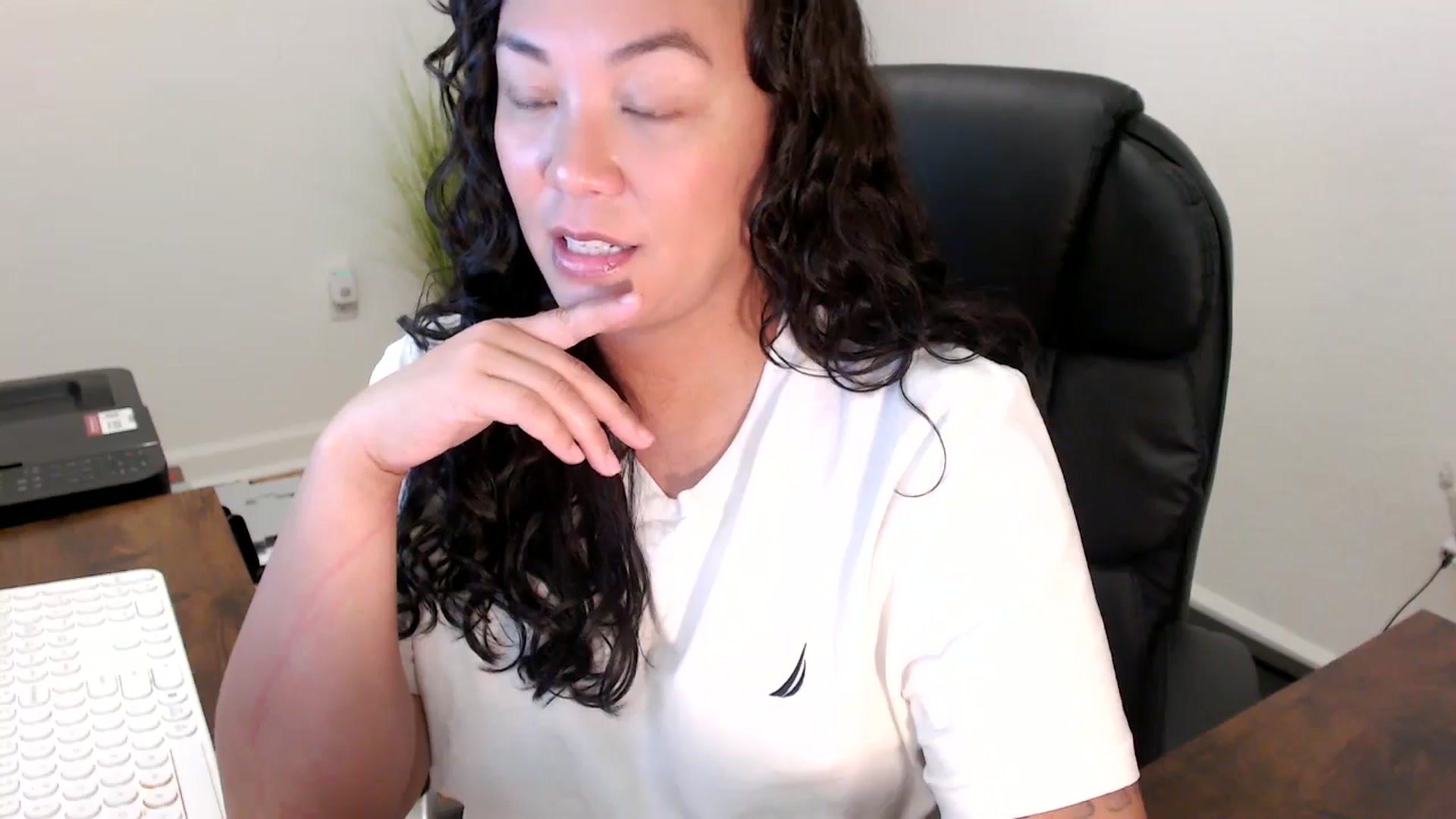 Gallery image thumbnail from MickaylaStar's myfreecams stream on, 11/07/2025, 20:00 image 12 of 20