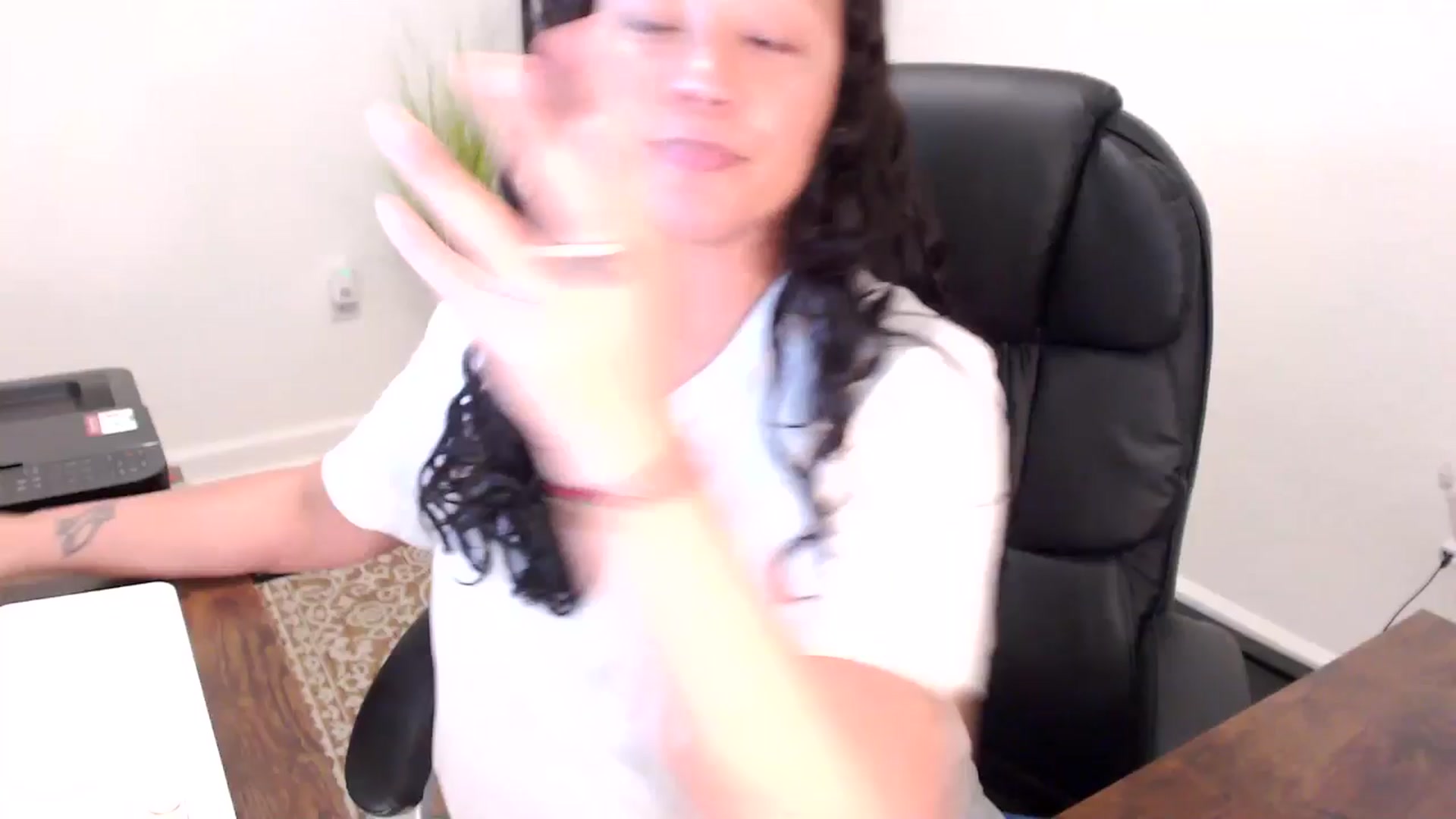 Gallery image thumbnail from MickaylaStar's myfreecams stream on, 11/07/2025, 20:00 image 1 of 20