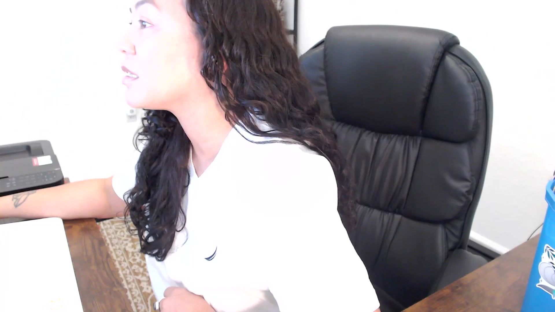 Gallery image thumbnail from MickaylaStar's myfreecams stream on, 11/07/2025, 20:22 image 16 of 20