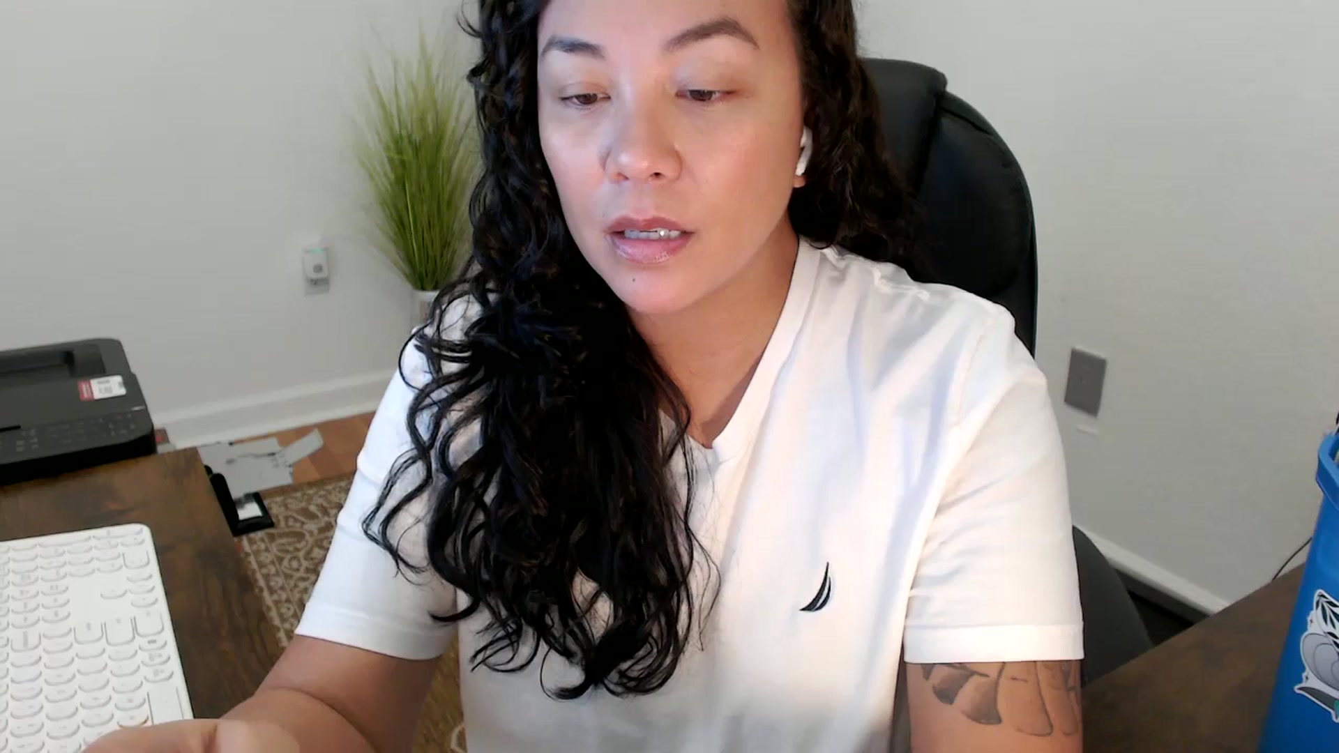 Gallery image thumbnail from MickaylaStar's myfreecams stream on, 11/07/2025, 20:22 image 19 of 20