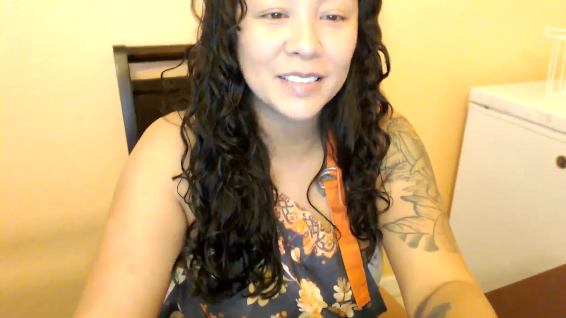 Gallery image thumbnail from MickaylaStar's myfreecams stream on, 11/08/2025, 20:19 image 3 of 20