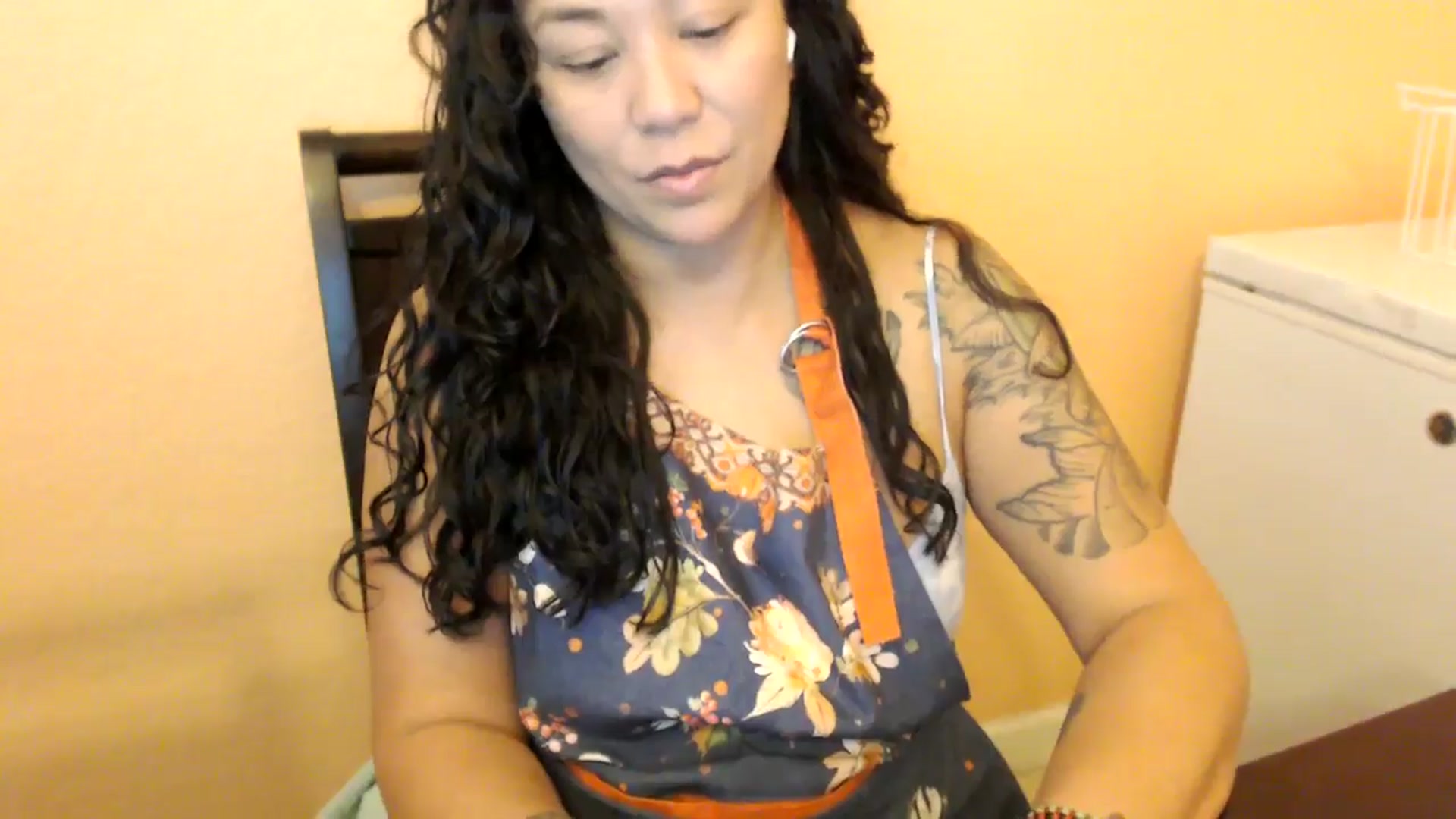Gallery image thumbnail from MickaylaStar's myfreecams stream on, 11/08/2025, 20:19 image 6 of 20