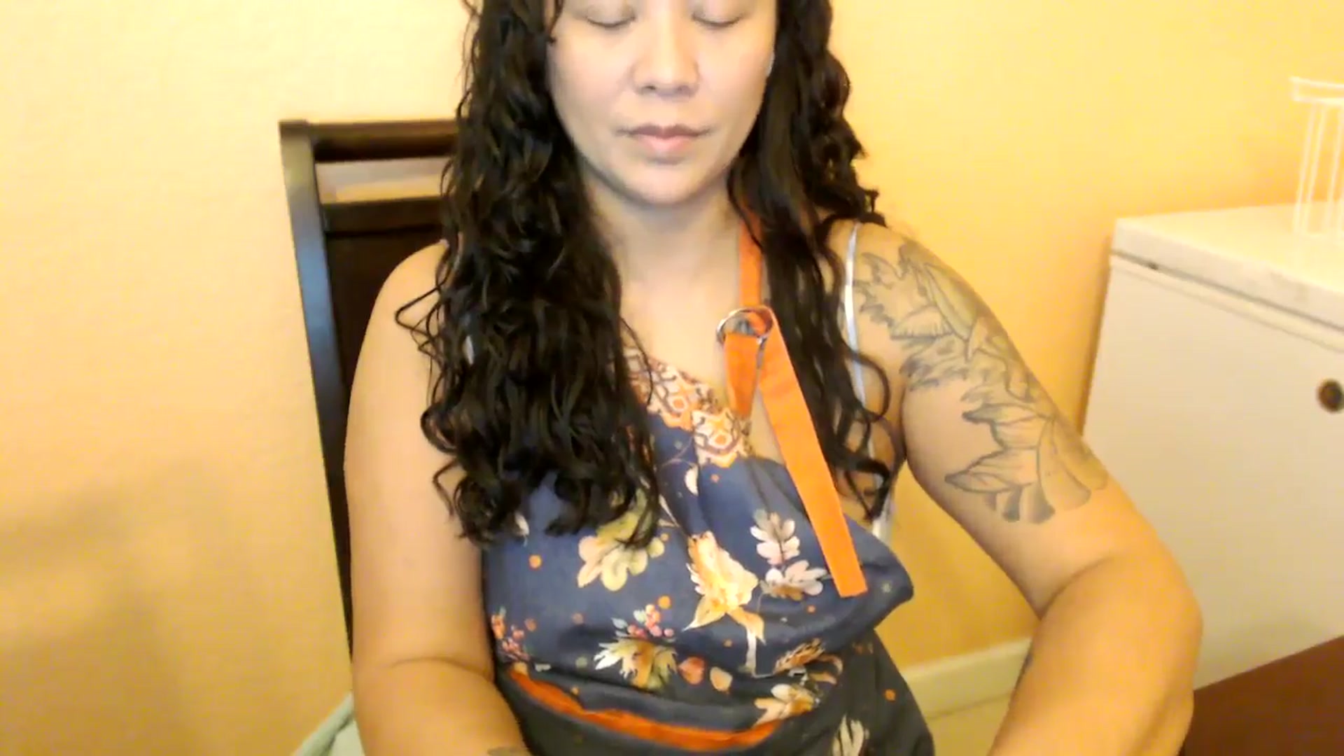 Gallery image thumbnail from MickaylaStar's myfreecams stream on, 11/08/2025, 20:19 image 9 of 20