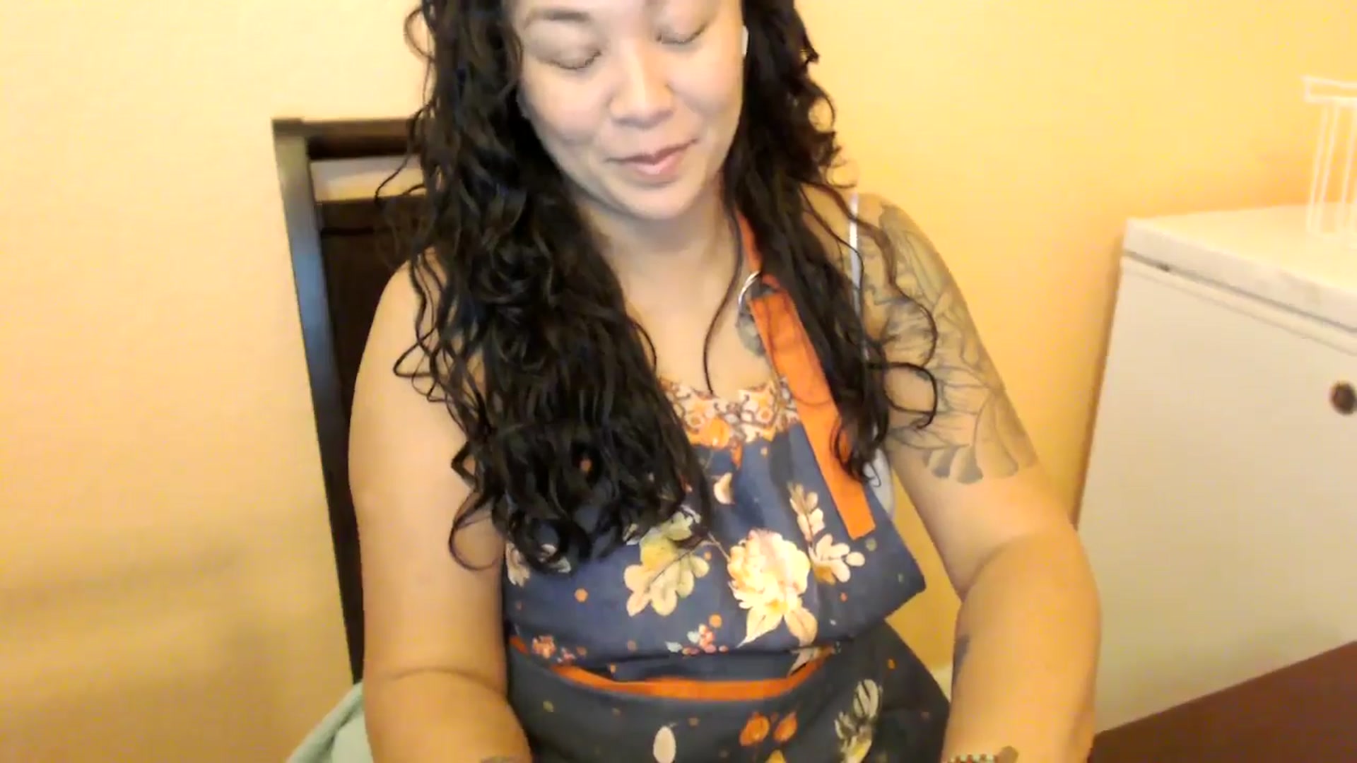 Gallery image thumbnail from MickaylaStar's myfreecams stream on, 11/08/2025, 20:19 image 4 of 20