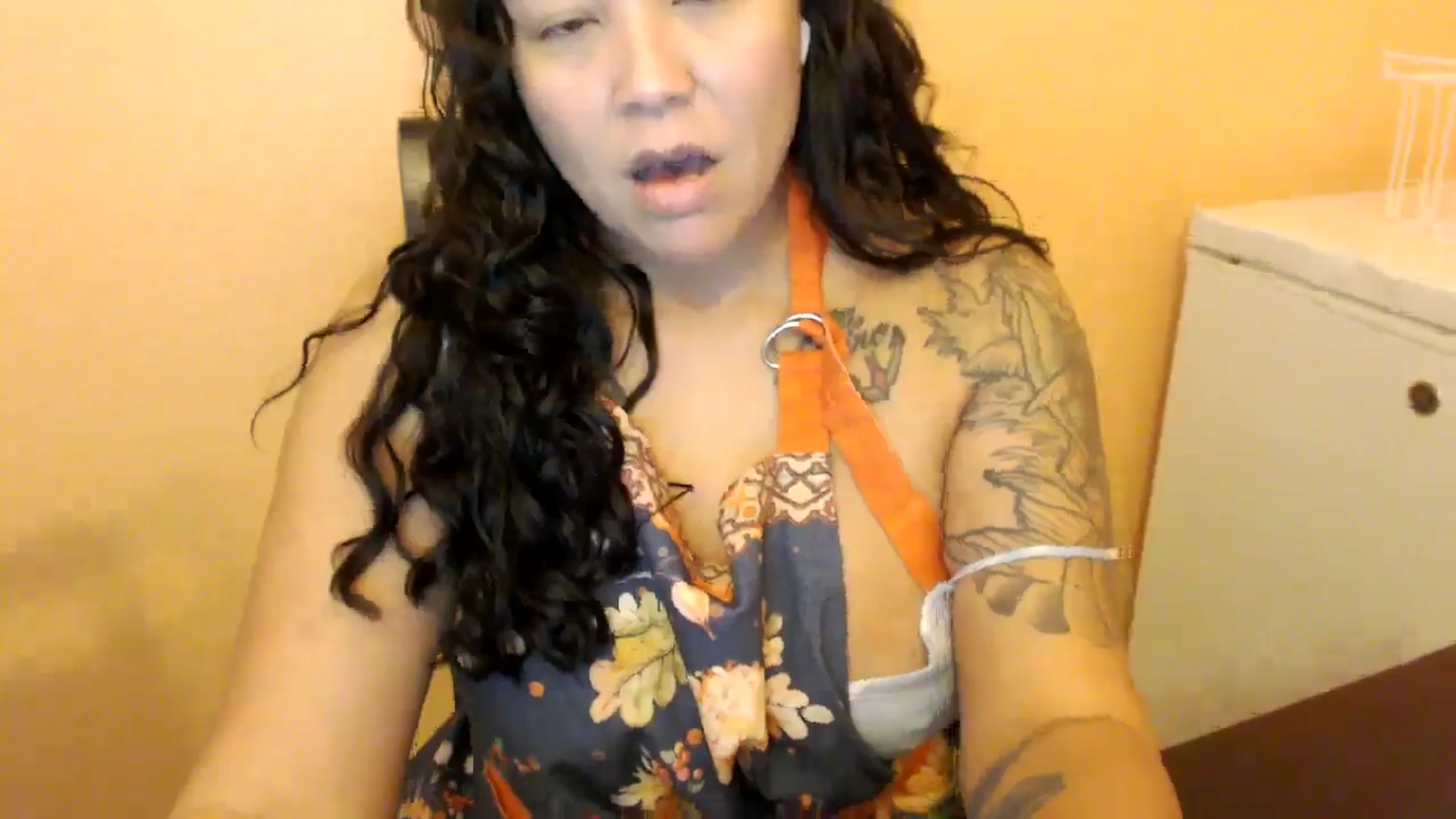 Gallery image thumbnail from MickaylaStar's myfreecams stream on, 11/08/2025, 21:52 image 16 of 20