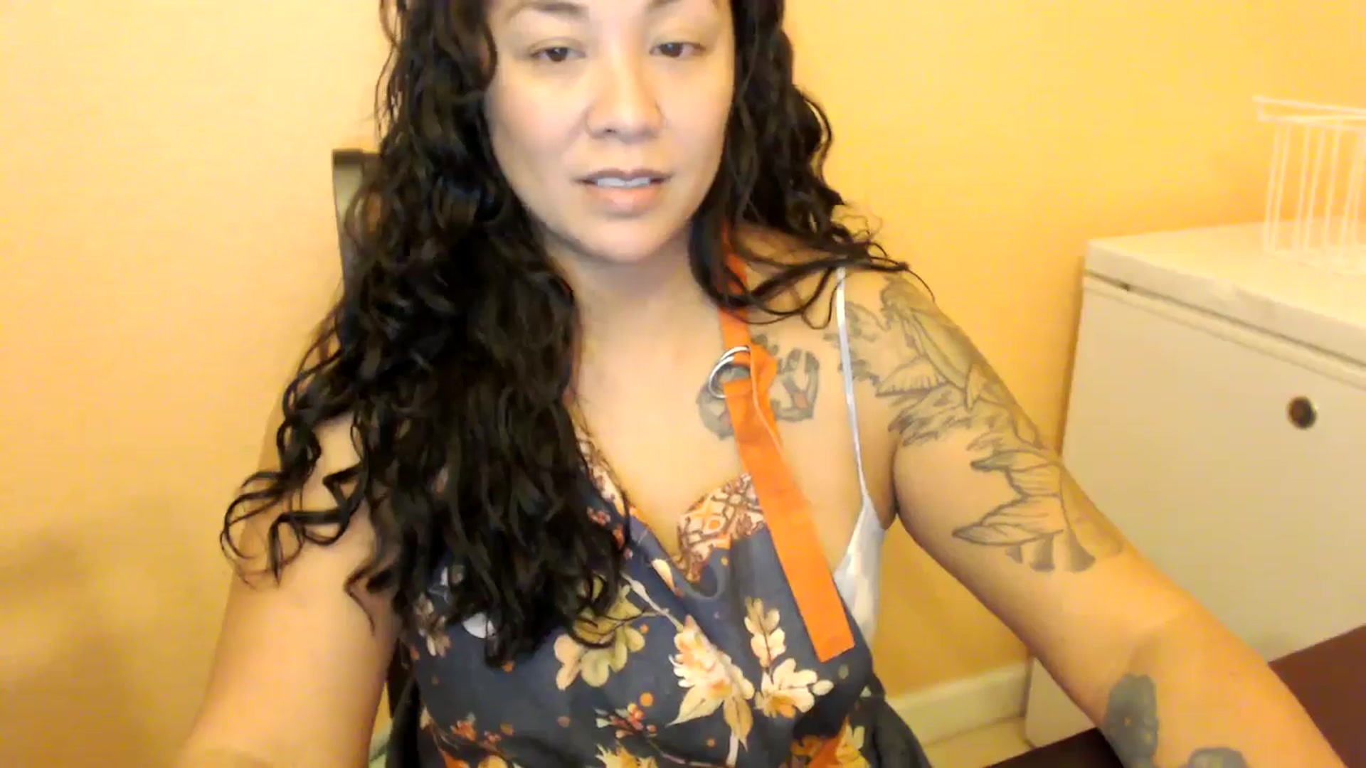Gallery image thumbnail from MickaylaStar's myfreecams stream on, 11/08/2025, 22:21 image 17 of 20