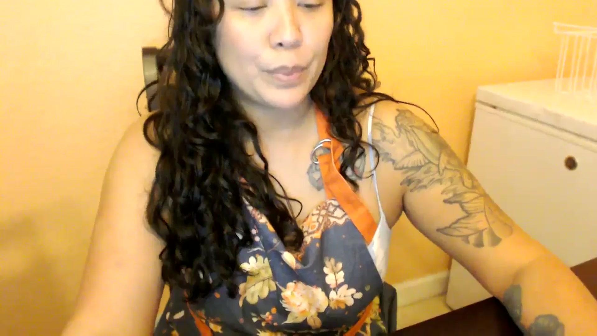 Gallery image thumbnail from MickaylaStar's myfreecams stream on, 11/08/2025, 22:21 image 3 of 20