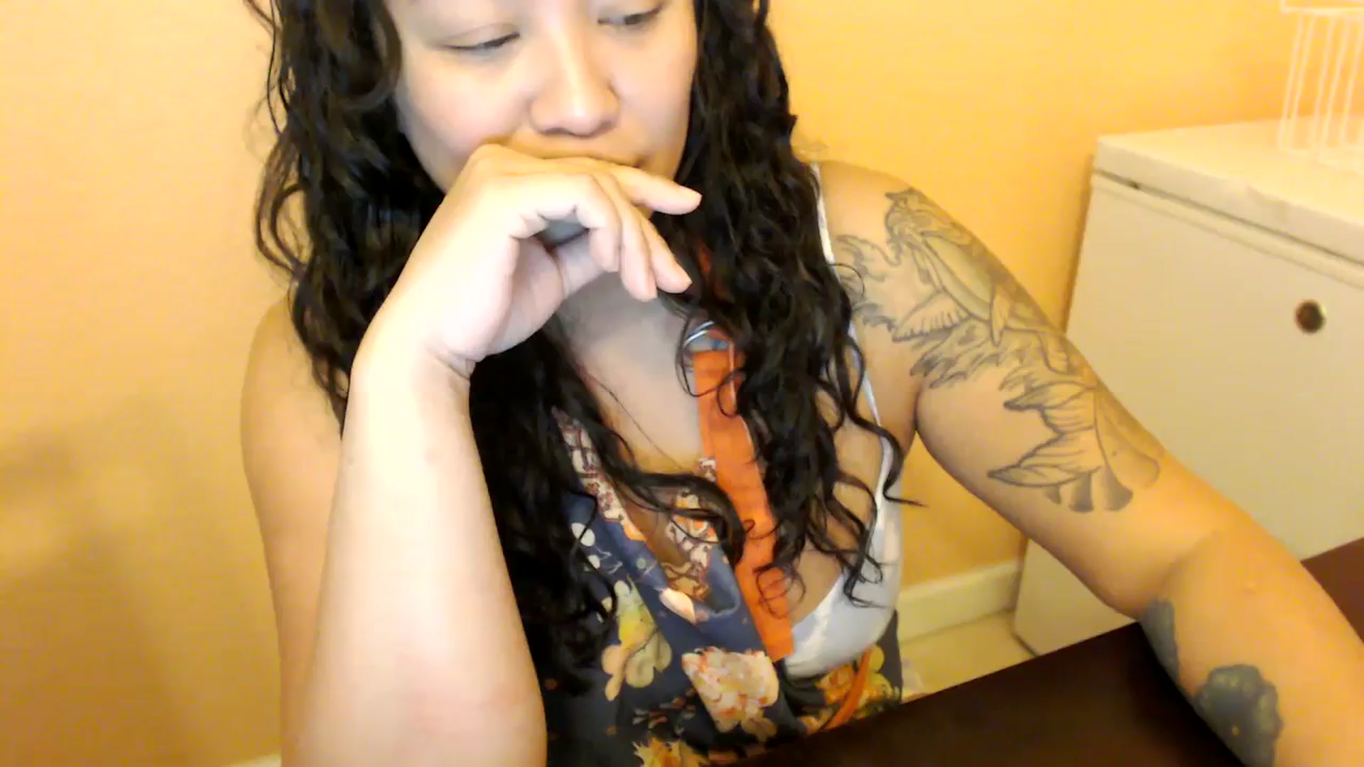 Gallery image thumbnail from MickaylaStar's myfreecams stream on, 11/08/2025, 22:21 image 13 of 20