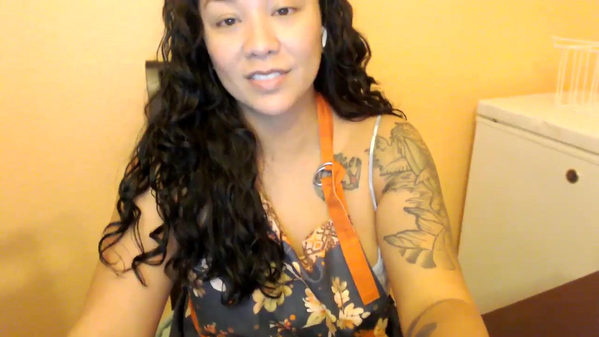 Gallery image thumbnail from MickaylaStar's myfreecams stream on, 11/08/2025, 22:21 image 18 of 20