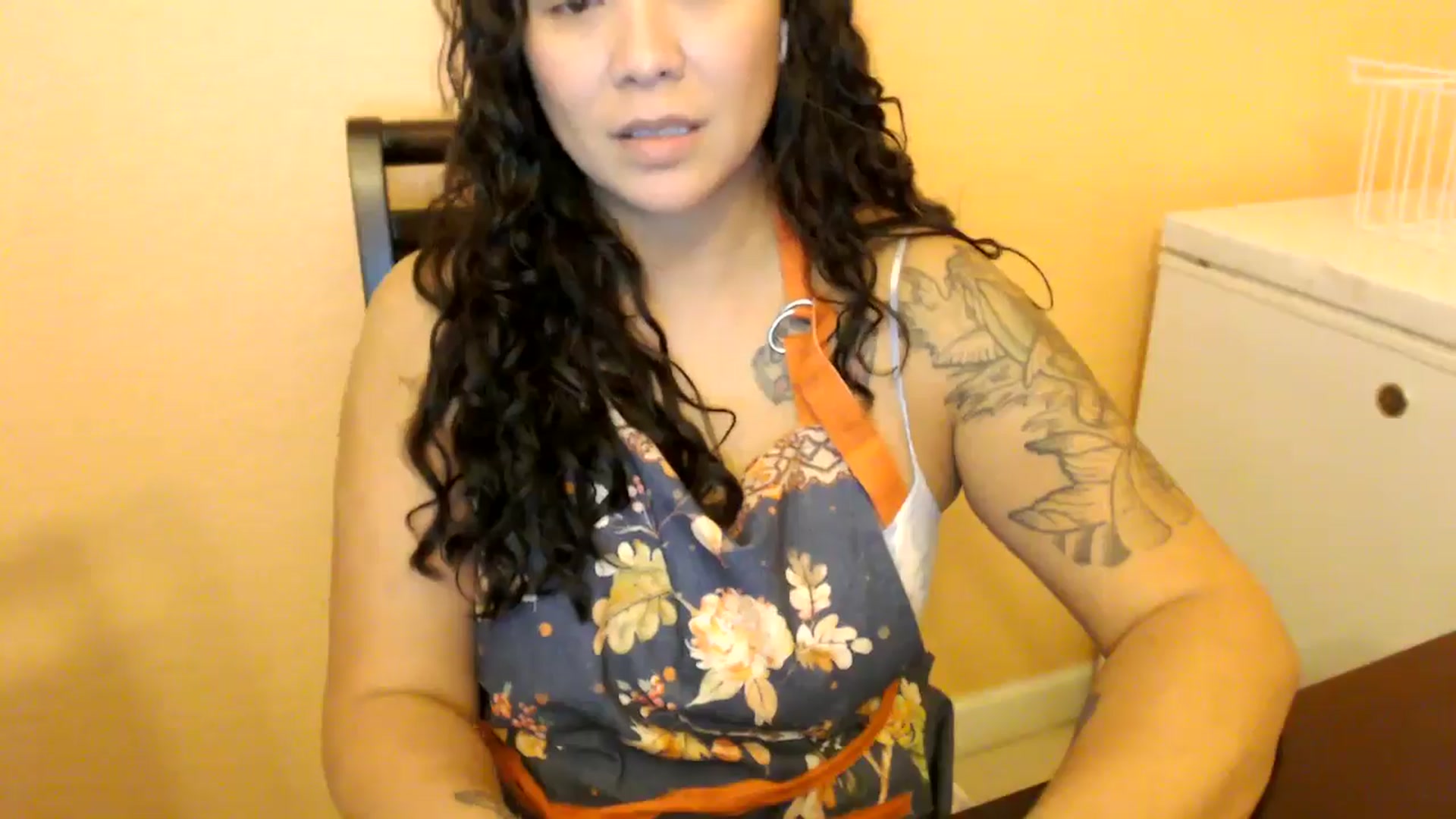 Gallery image thumbnail from MickaylaStar's myfreecams stream on, 11/08/2025, 22:21 image 4 of 20