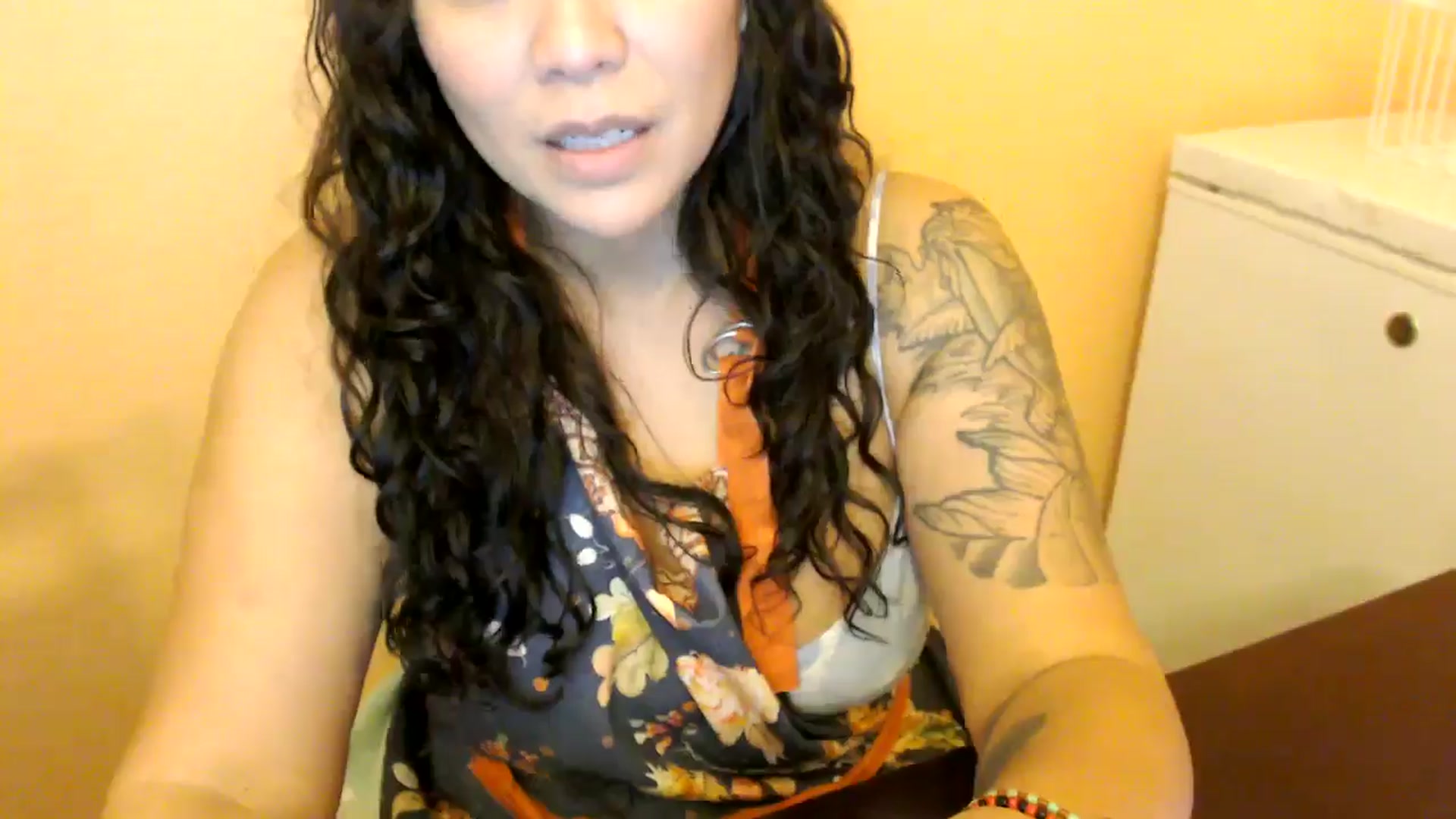 Gallery image thumbnail from MickaylaStar's myfreecams stream on, 11/08/2025, 22:21 image 14 of 20