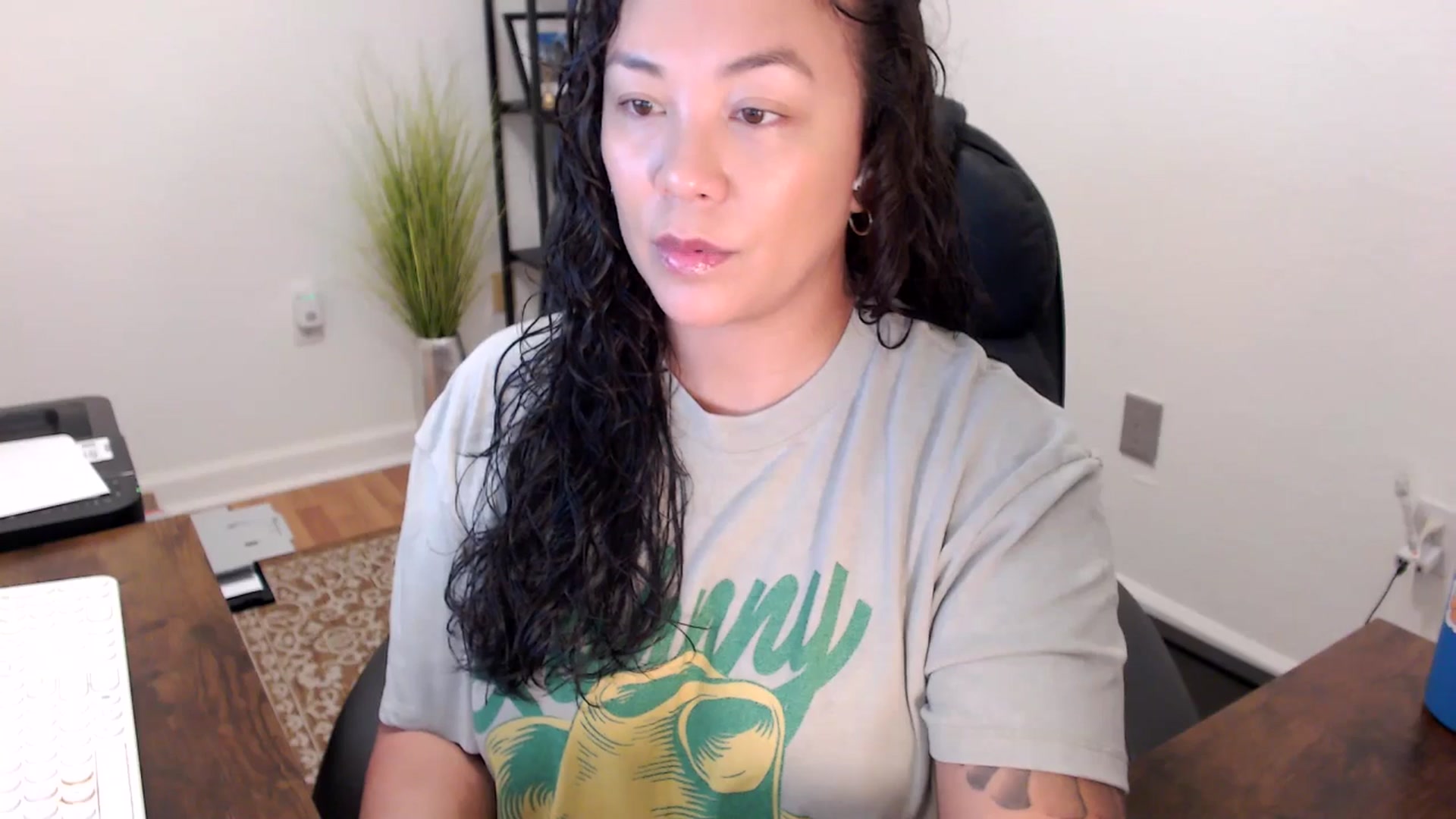 Gallery image thumbnail from MickaylaStar's myfreecams stream on, 11/10/2025, 17:05 image 3 of 20