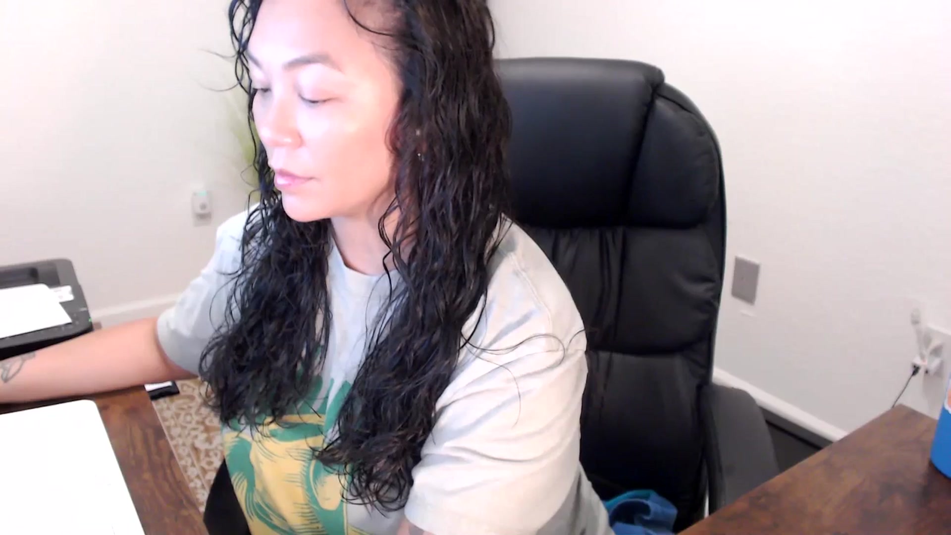 Gallery image thumbnail from MickaylaStar's myfreecams stream on, 11/10/2025, 17:05 image 4 of 20