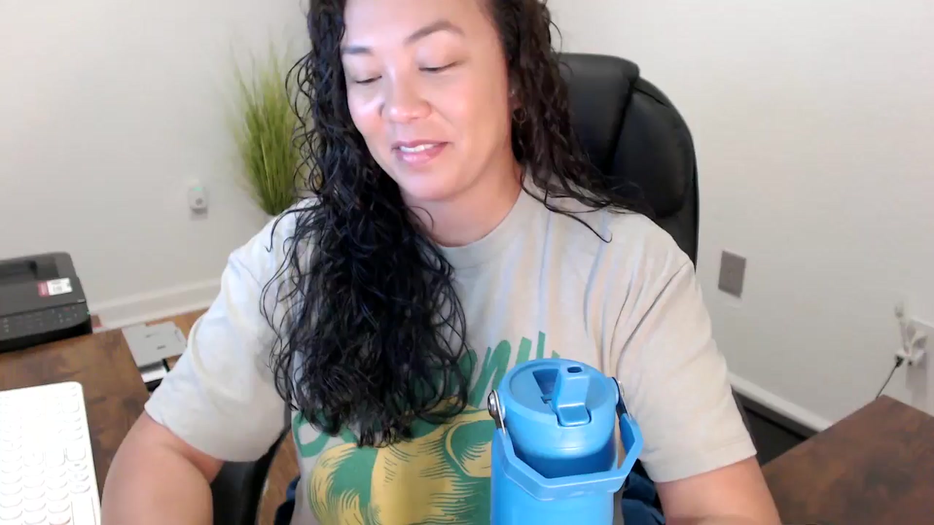 Gallery image thumbnail from MickaylaStar's myfreecams stream on, 11/10/2025, 17:53 image 1 of 20