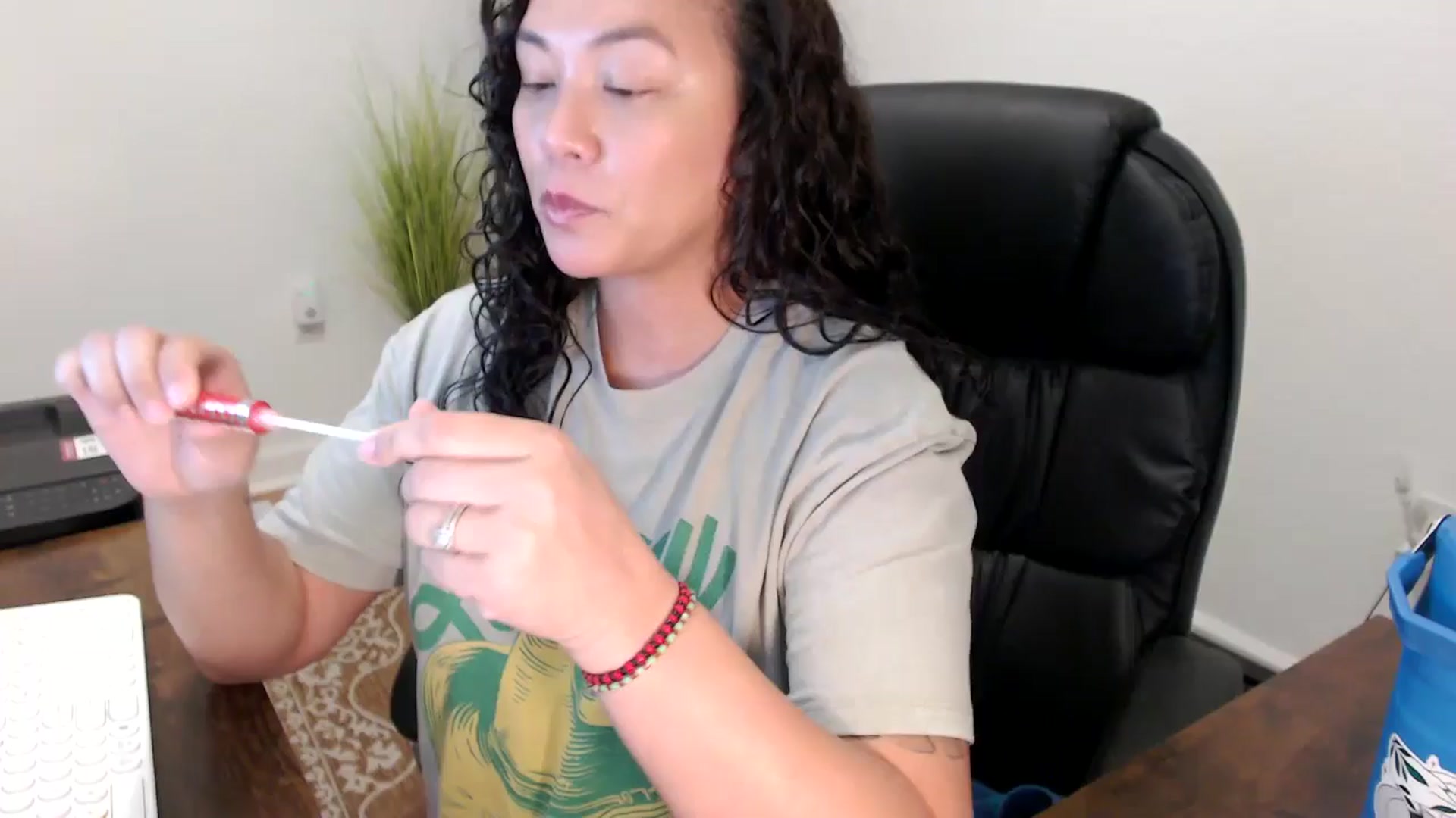 Gallery image thumbnail from MickaylaStar's myfreecams stream on, 11/10/2025, 19:38 image 6 of 20