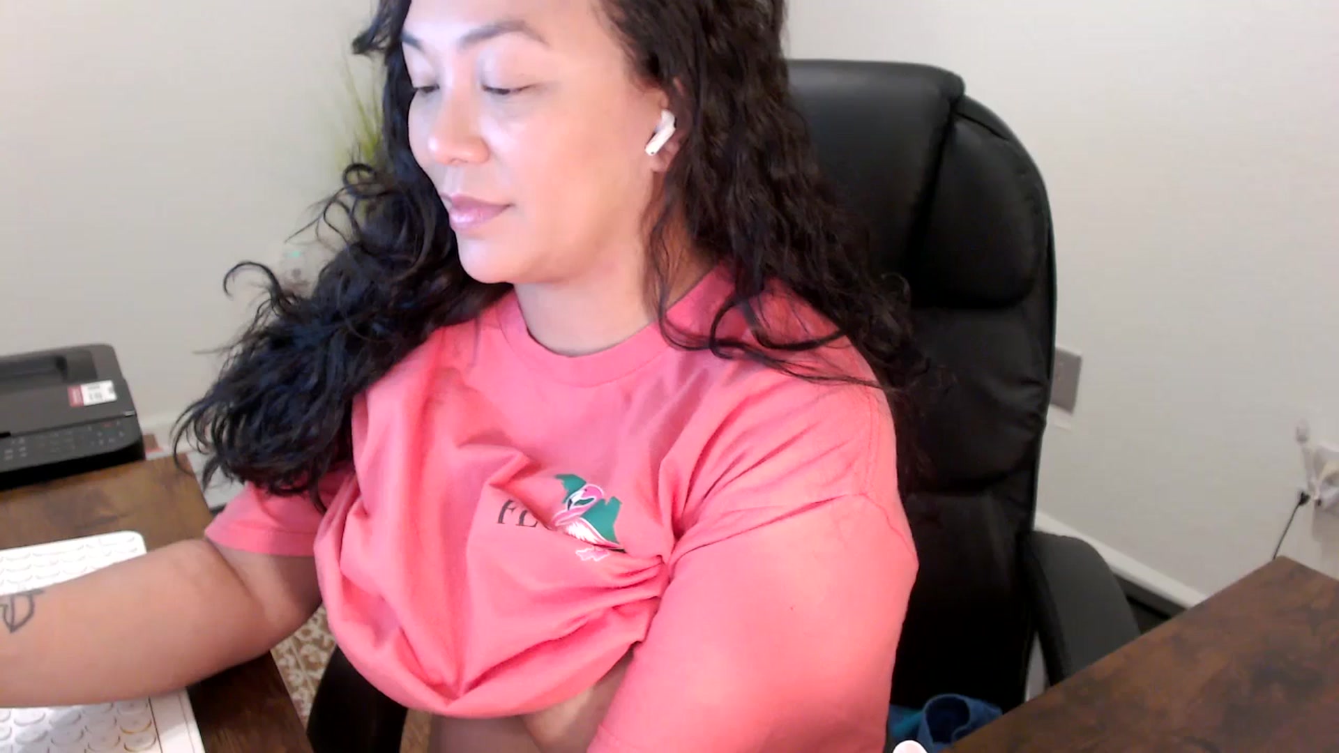 Gallery image thumbnail from MickaylaStar's myfreecams stream on, 11/11/2025, 15:24 image 4 of 20
