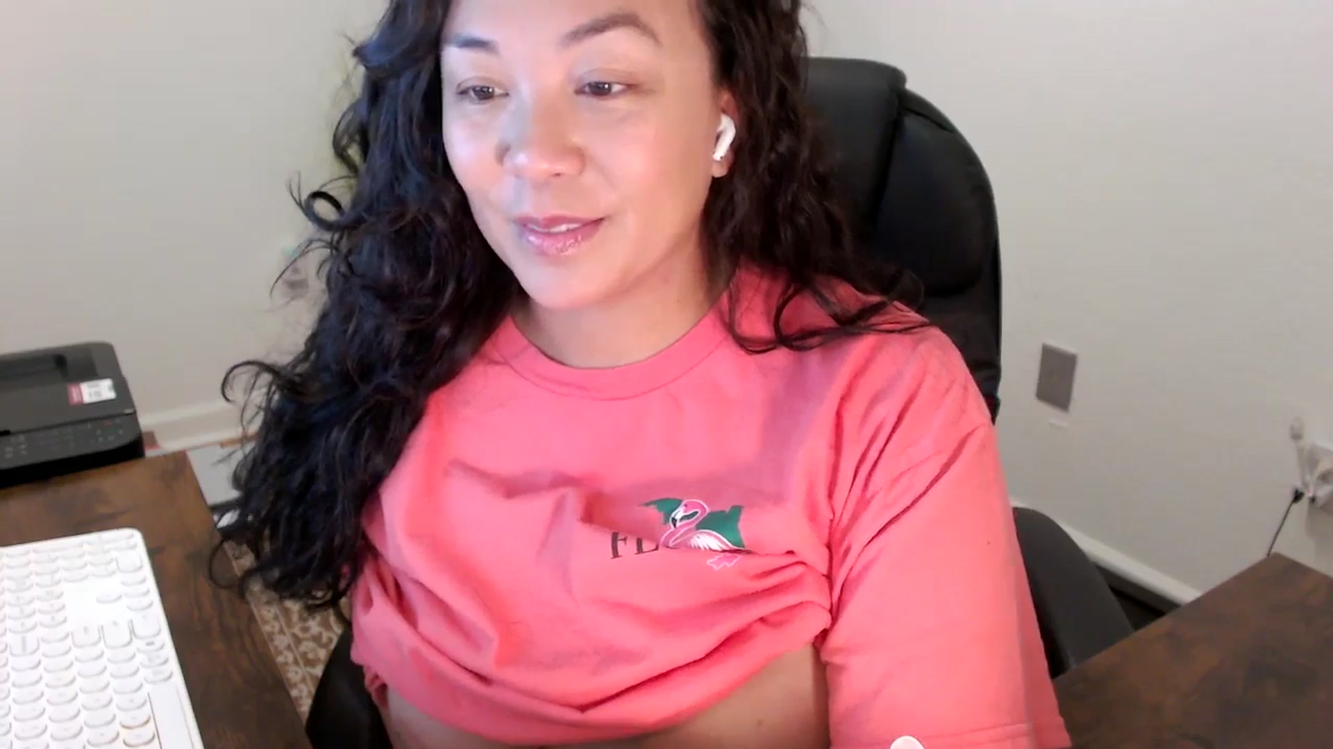 Gallery image thumbnail from MickaylaStar's myfreecams stream on, 11/11/2025, 15:24 image 5 of 20