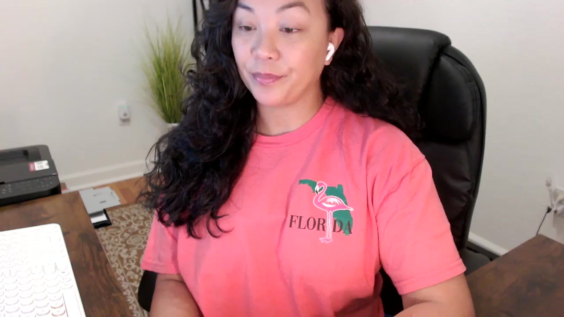 Gallery image thumbnail from MickaylaStar's myfreecams stream on, 11/11/2025, 16:01 image 3 of 20