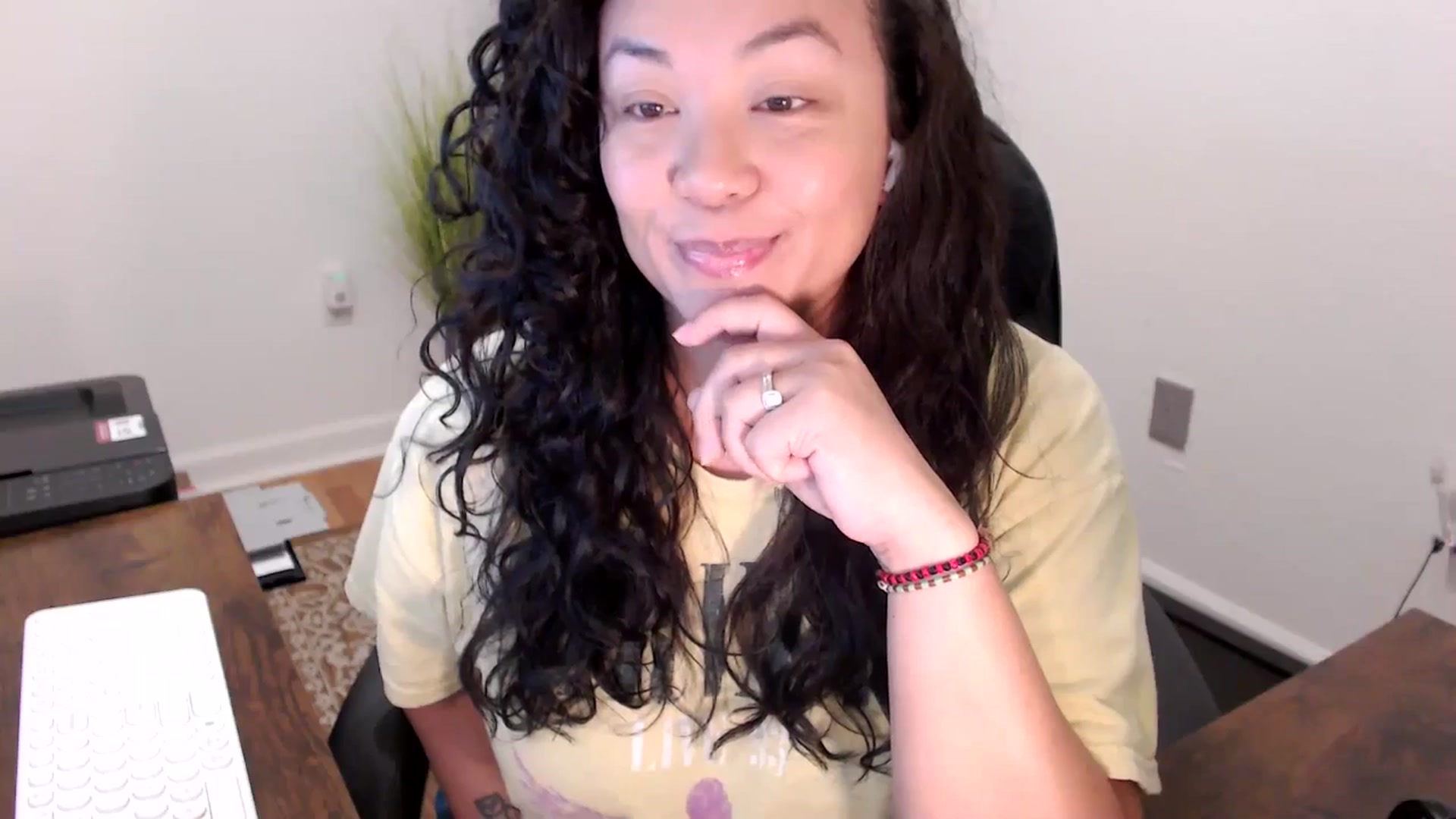 Gallery image thumbnail from MickaylaStar's myfreecams stream on, 11/12/2025, 16:50 image 7 of 20