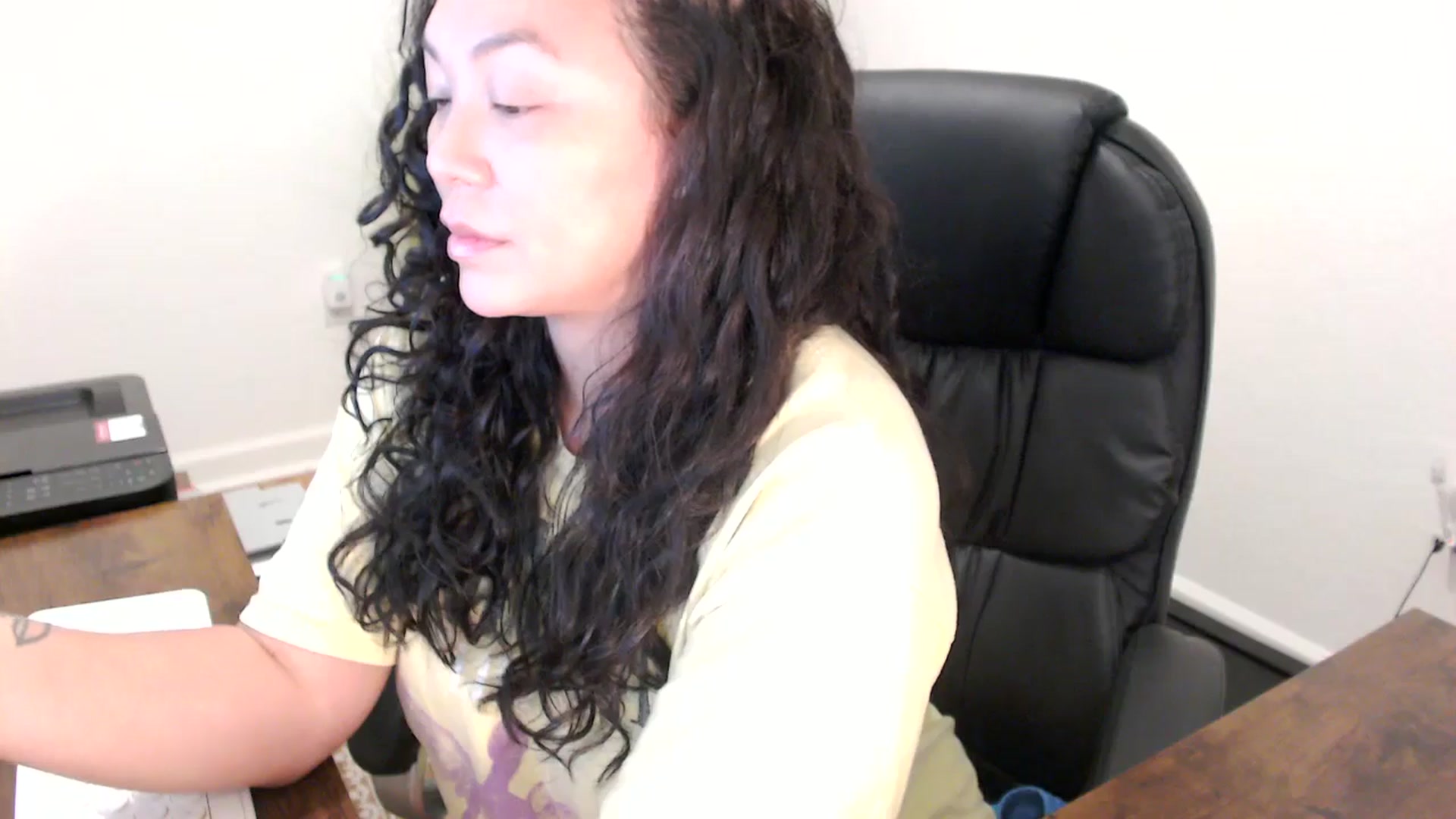 Gallery image thumbnail from MickaylaStar's myfreecams stream on, 11/12/2025, 16:50 image 11 of 20