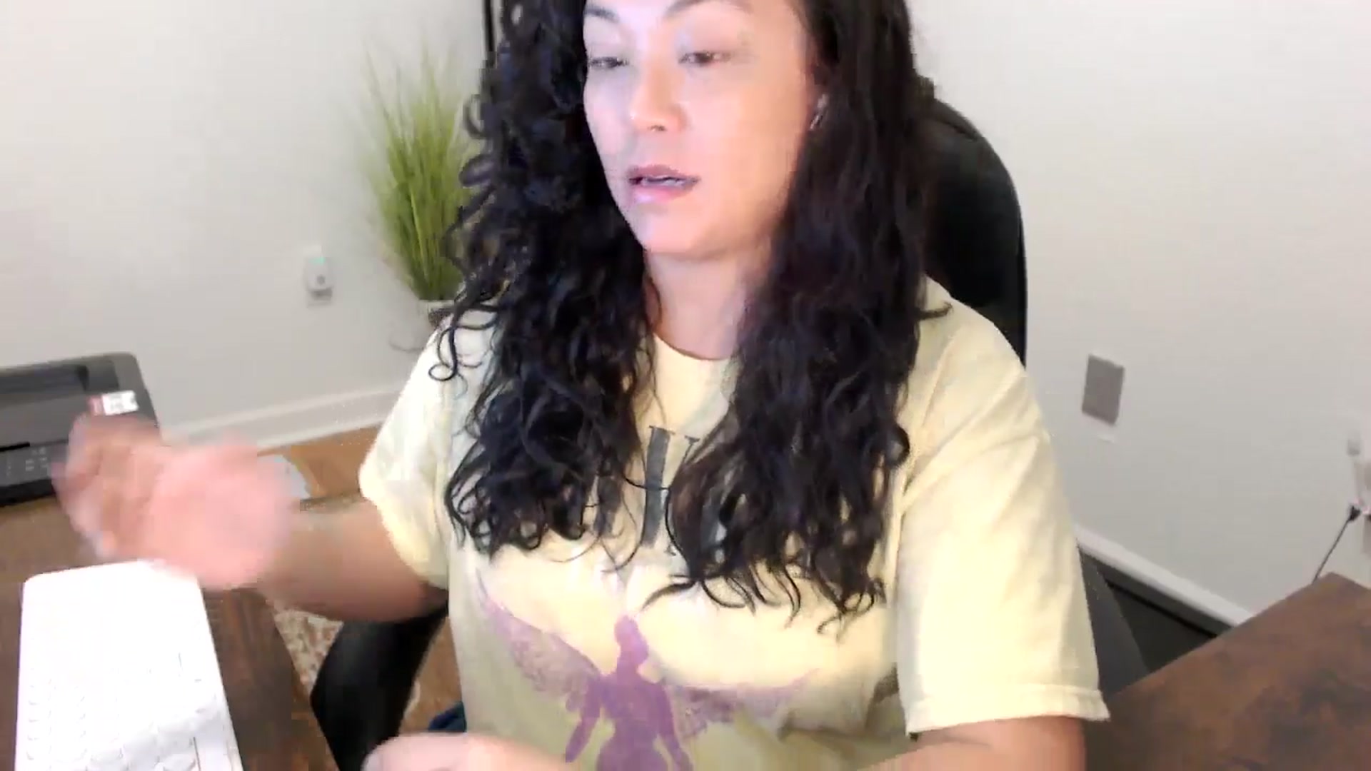 Gallery image thumbnail from MickaylaStar's myfreecams stream on, 11/12/2025, 16:50 image 3 of 20