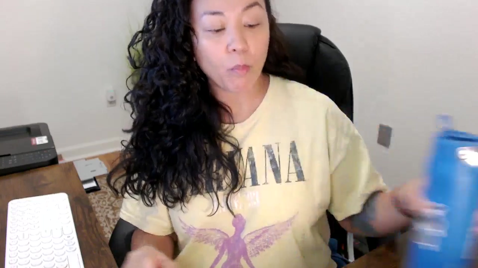 Gallery image thumbnail from MickaylaStar's myfreecams stream on, 11/12/2025, 16:50 image 15 of 20