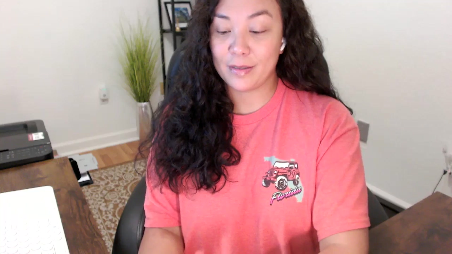 Gallery image thumbnail from MickaylaStar's myfreecams stream on, 11/13/2025, 16:34 image 10 of 20