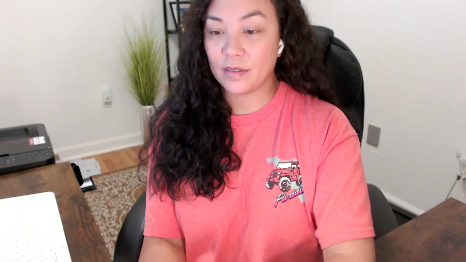 Gallery image thumbnail from MickaylaStar's myfreecams stream on, 11/13/2025, 16:34 image 12 of 20