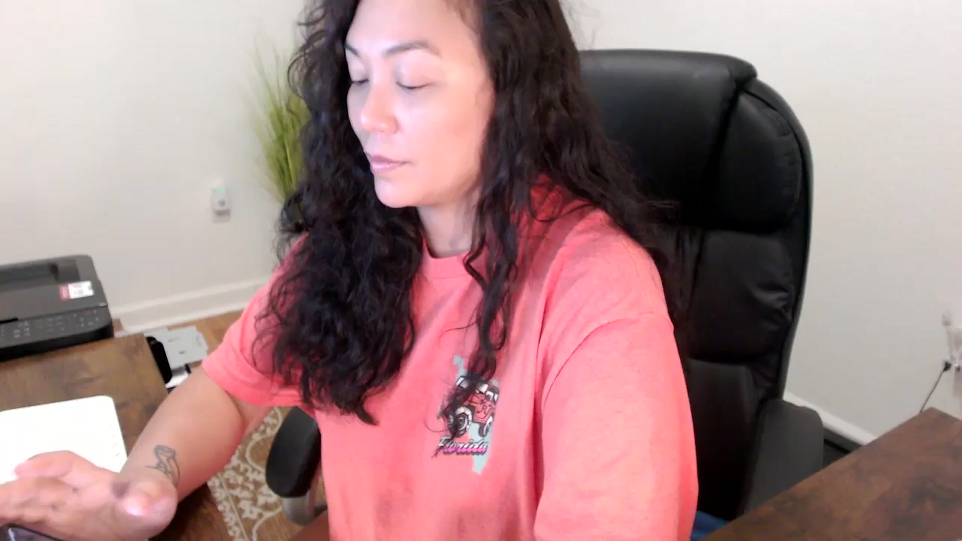 Gallery image thumbnail from MickaylaStar's myfreecams stream on, 11/13/2025, 16:34 image 1 of 20