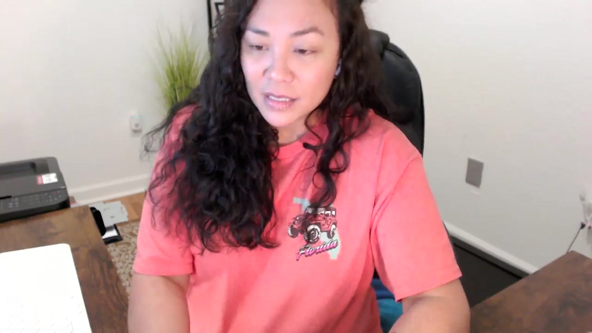 Gallery image thumbnail from MickaylaStar's myfreecams stream on, 11/13/2025, 16:34 image 3 of 20