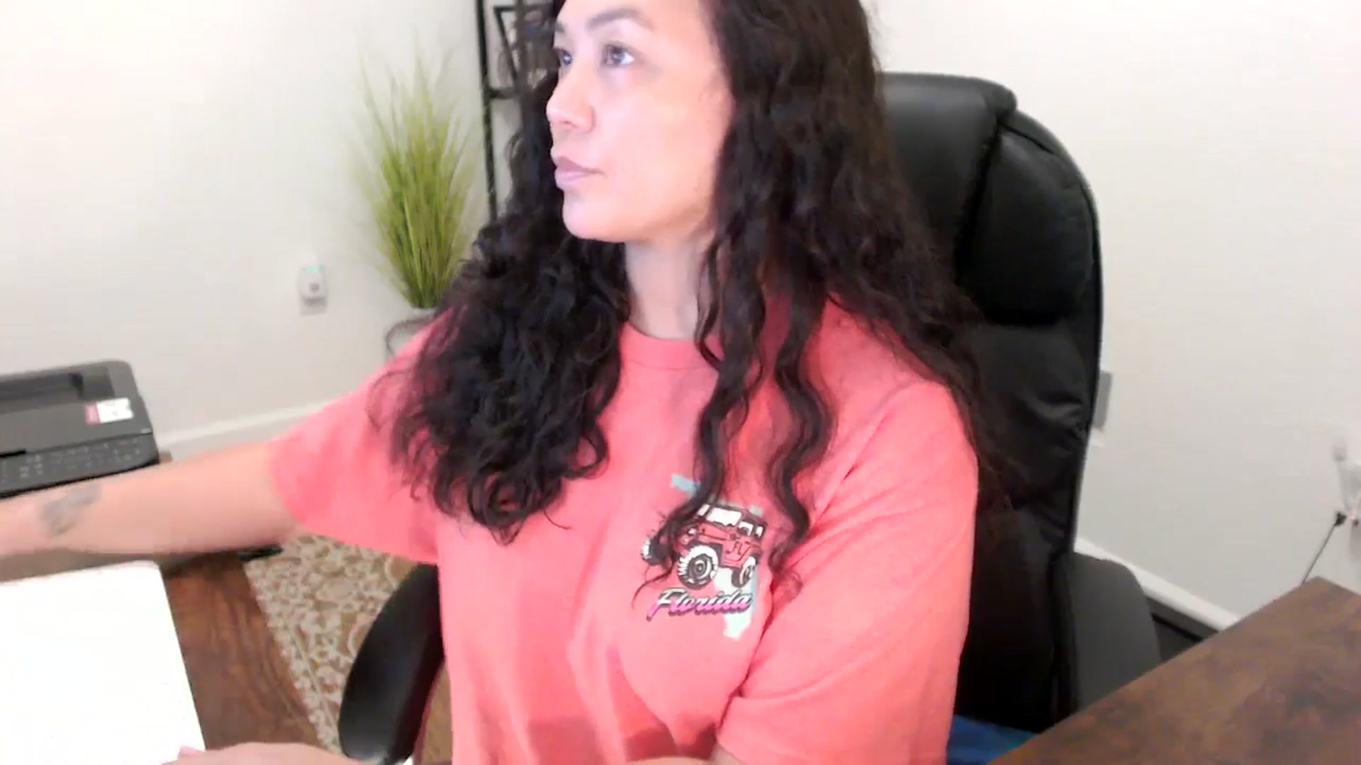 Gallery image thumbnail from MickaylaStar's myfreecams stream on, 11/13/2025, 16:34 image 17 of 20