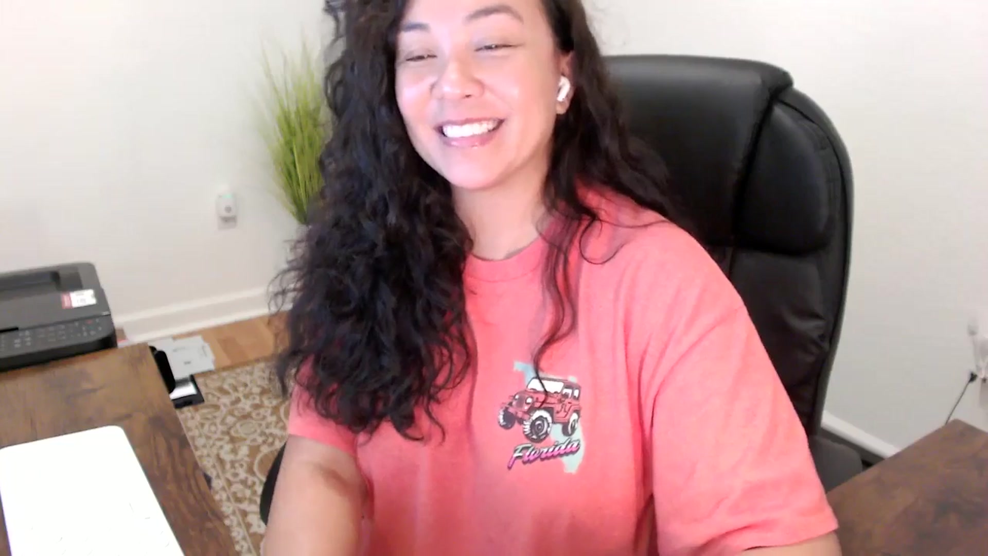 Gallery image thumbnail from MickaylaStar's myfreecams stream on, 11/13/2025, 17:46 image 13 of 20
