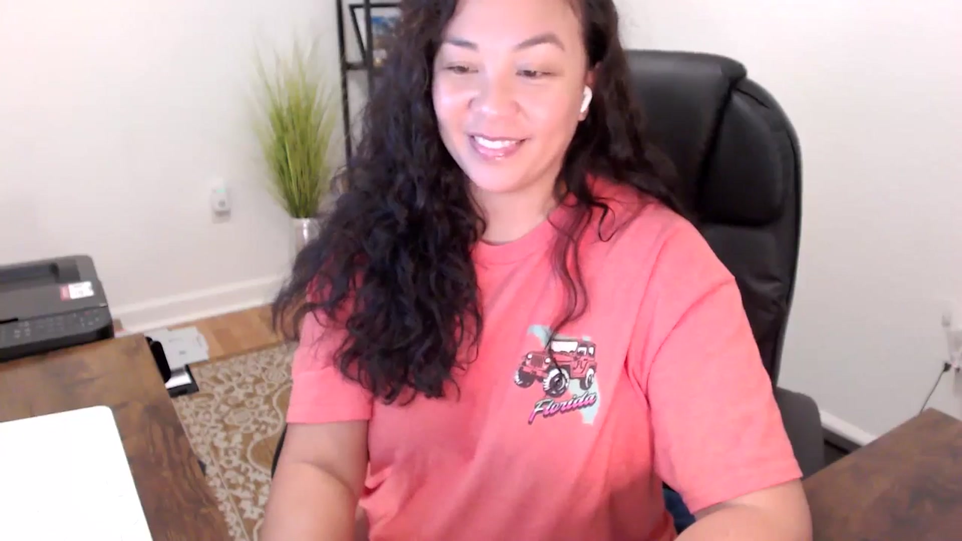 Gallery image thumbnail from MickaylaStar's myfreecams stream on, 11/13/2025, 17:46 image 15 of 20