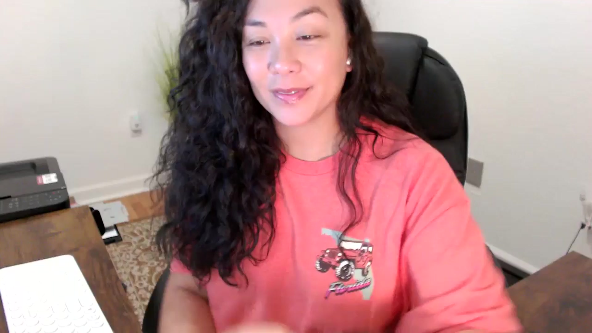 Gallery image thumbnail from MickaylaStar's myfreecams stream on, 11/13/2025, 17:46 image 9 of 20