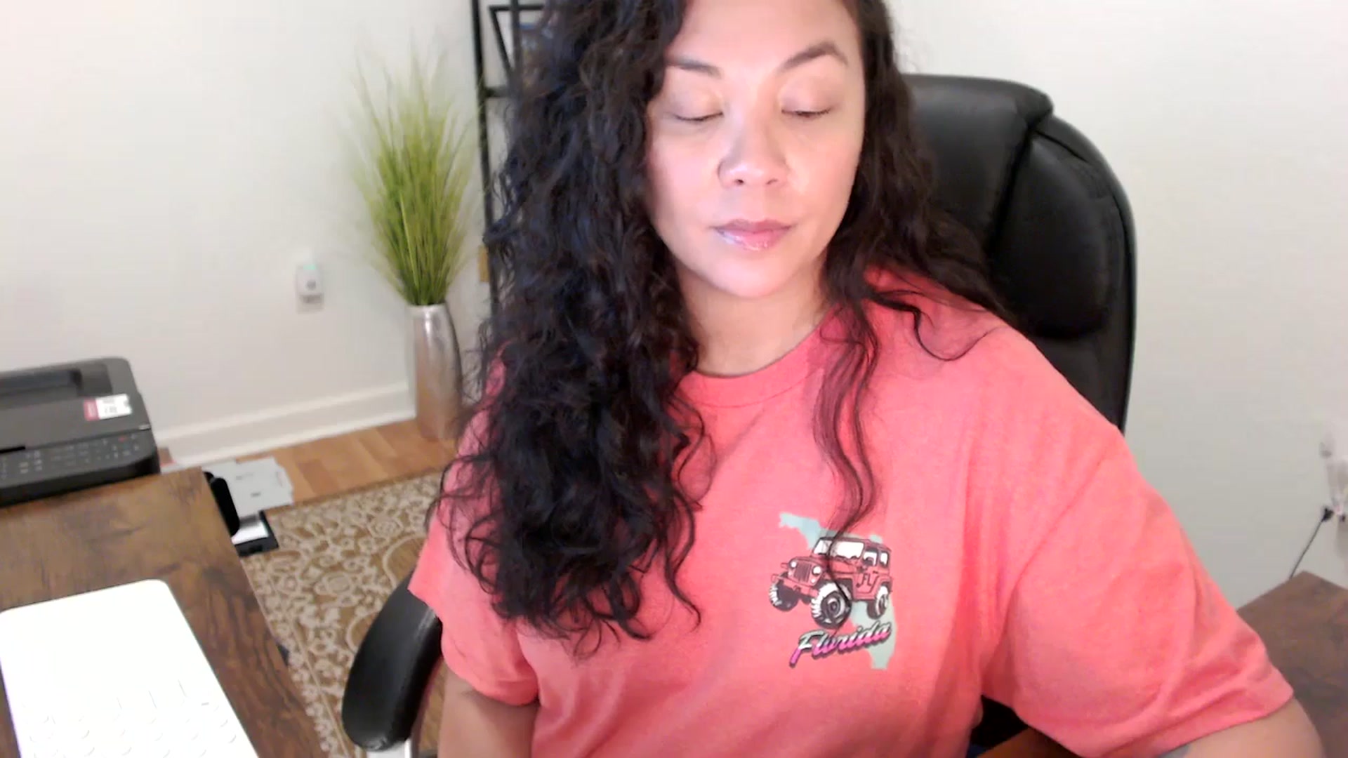Gallery image thumbnail from MickaylaStar's myfreecams stream on, 11/13/2025, 17:46 image 7 of 20