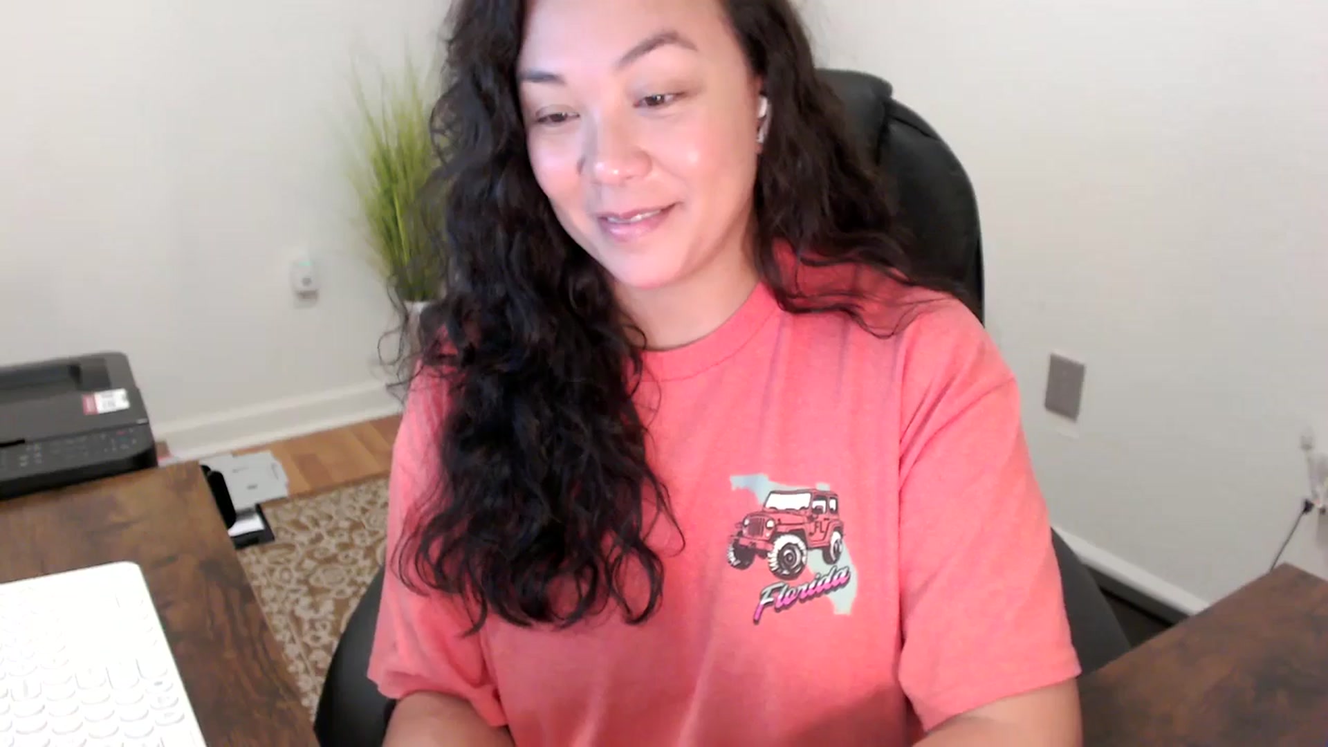 Gallery image thumbnail from MickaylaStar's myfreecams stream on, 11/13/2025, 19:22 image 16 of 20