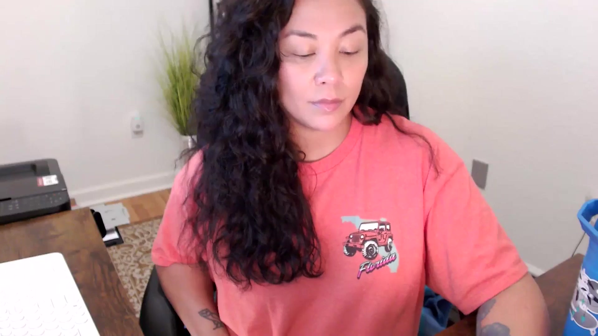 Gallery image thumbnail from MickaylaStar's myfreecams stream on, 11/13/2025, 19:22 image 9 of 20