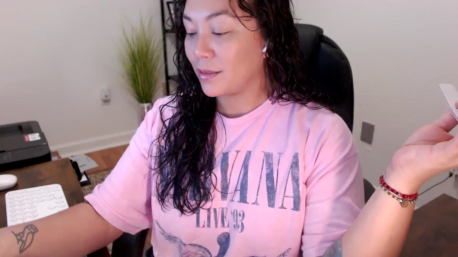Gallery image thumbnail from MickaylaStar's myfreecams stream on, 11/14/2025, 15:40 image 8 of 20