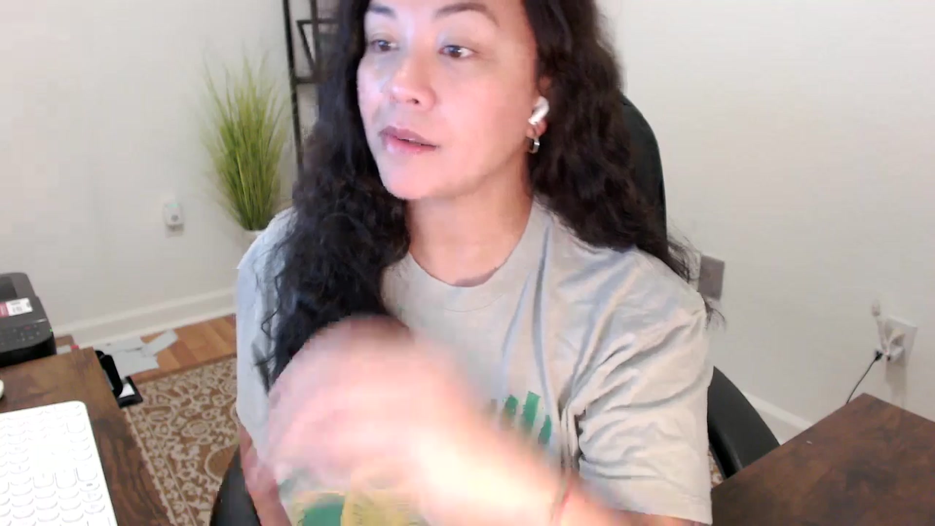 Gallery image thumbnail from MickaylaStar's myfreecams stream on, 11/17/2025, 15:14 image 3 of 20