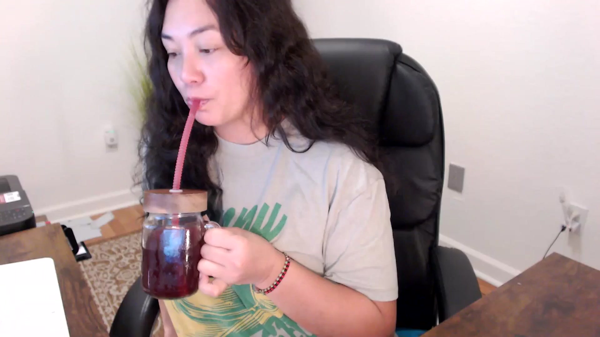 Gallery image thumbnail from MickaylaStar's myfreecams stream on, 11/17/2025, 15:36 image 1 of 20