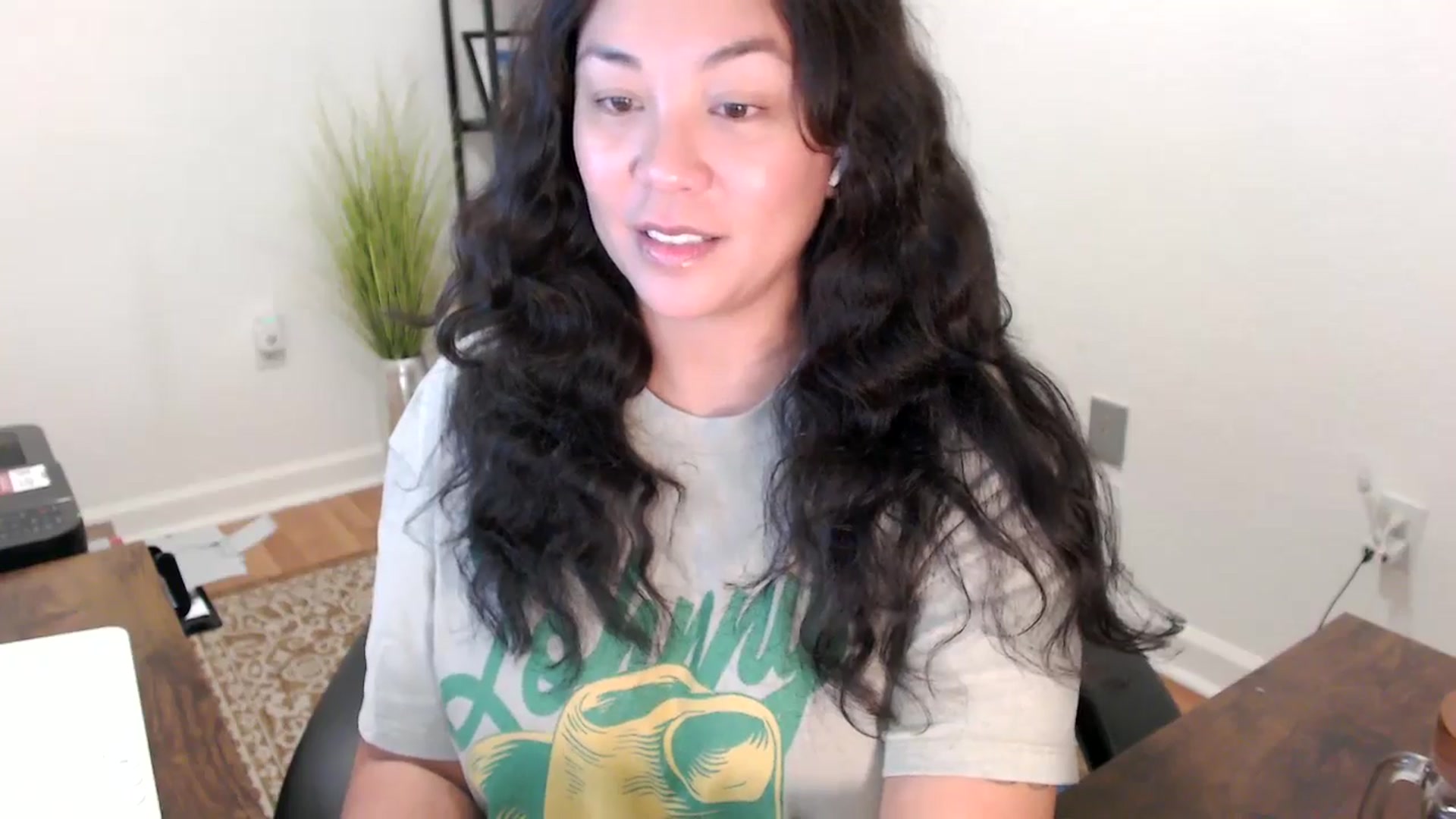 Gallery image thumbnail from MickaylaStar's myfreecams stream on, 11/17/2025, 15:36 image 12 of 20