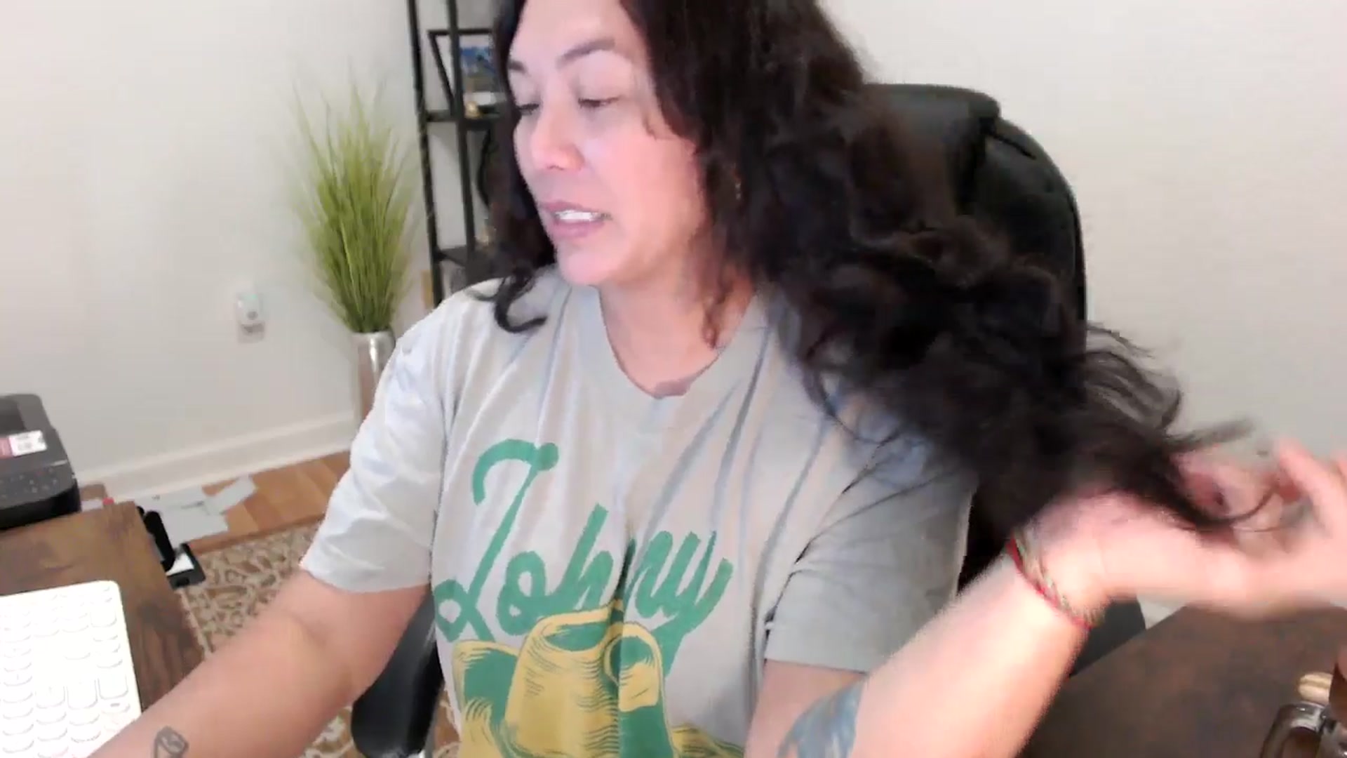 Gallery image thumbnail from MickaylaStar's myfreecams stream on, 11/17/2025, 16:03 image 5 of 20