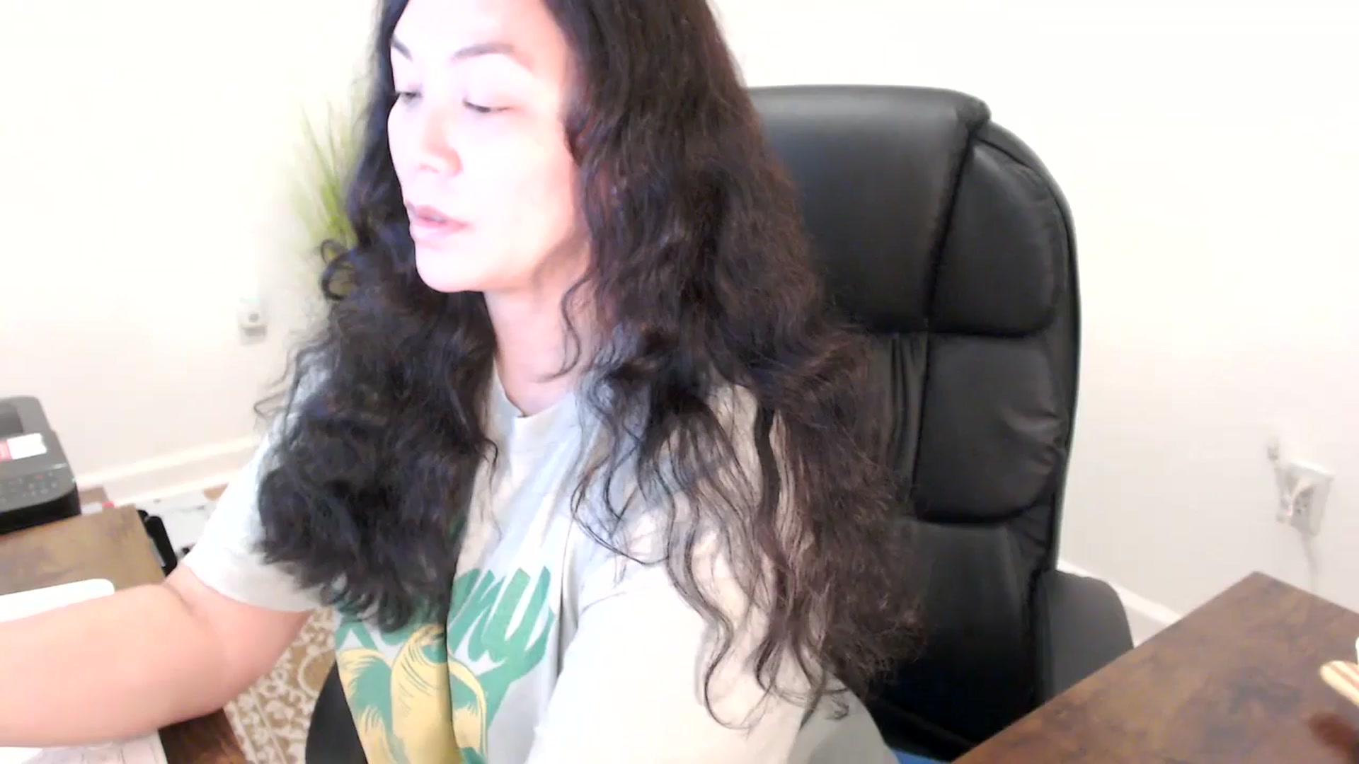 Gallery image thumbnail from MickaylaStar's myfreecams stream on, 11/17/2025, 17:09 image 1 of 20