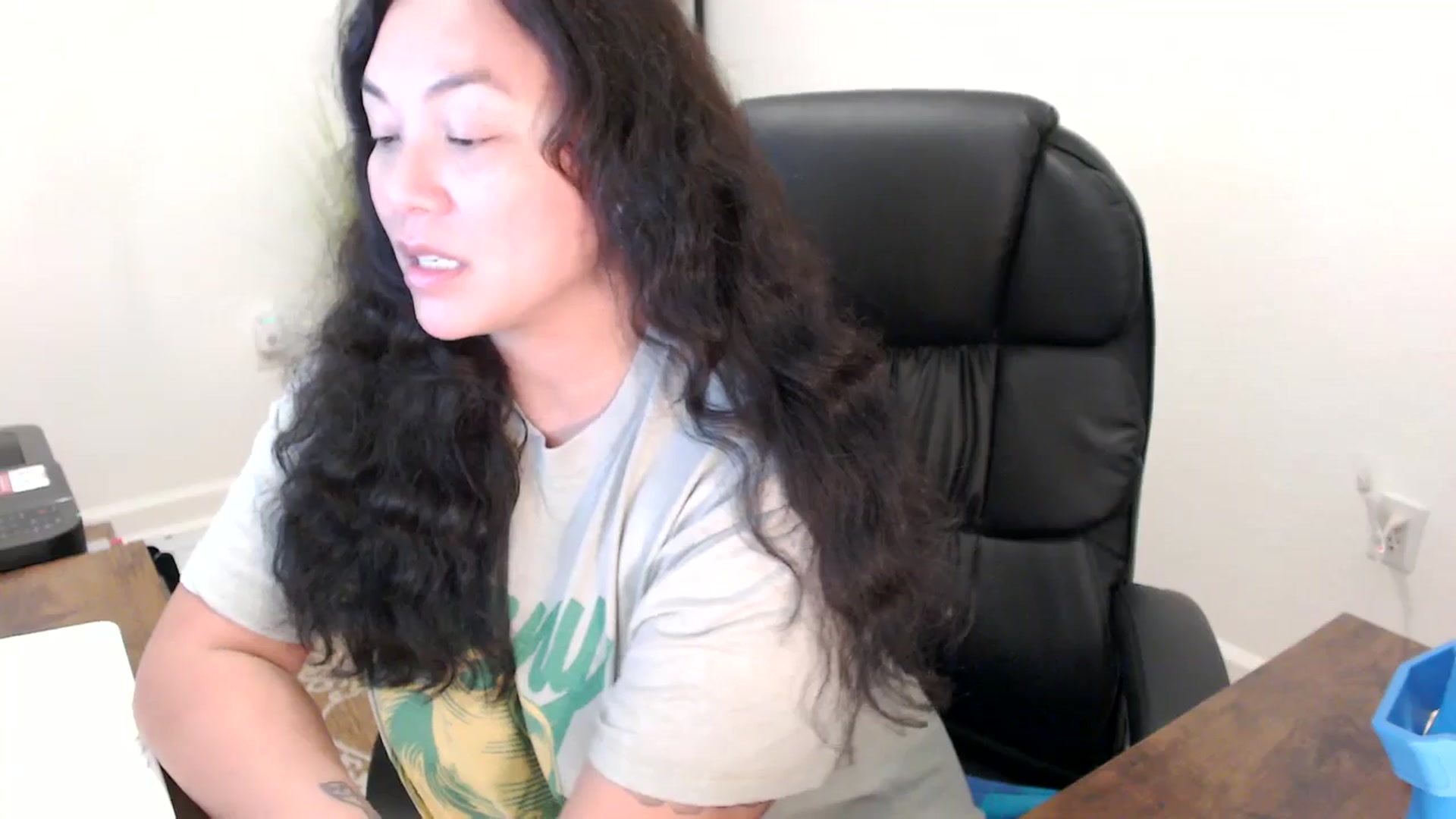 Gallery image thumbnail from MickaylaStar's myfreecams stream on, 11/17/2025, 17:09 image 12 of 20