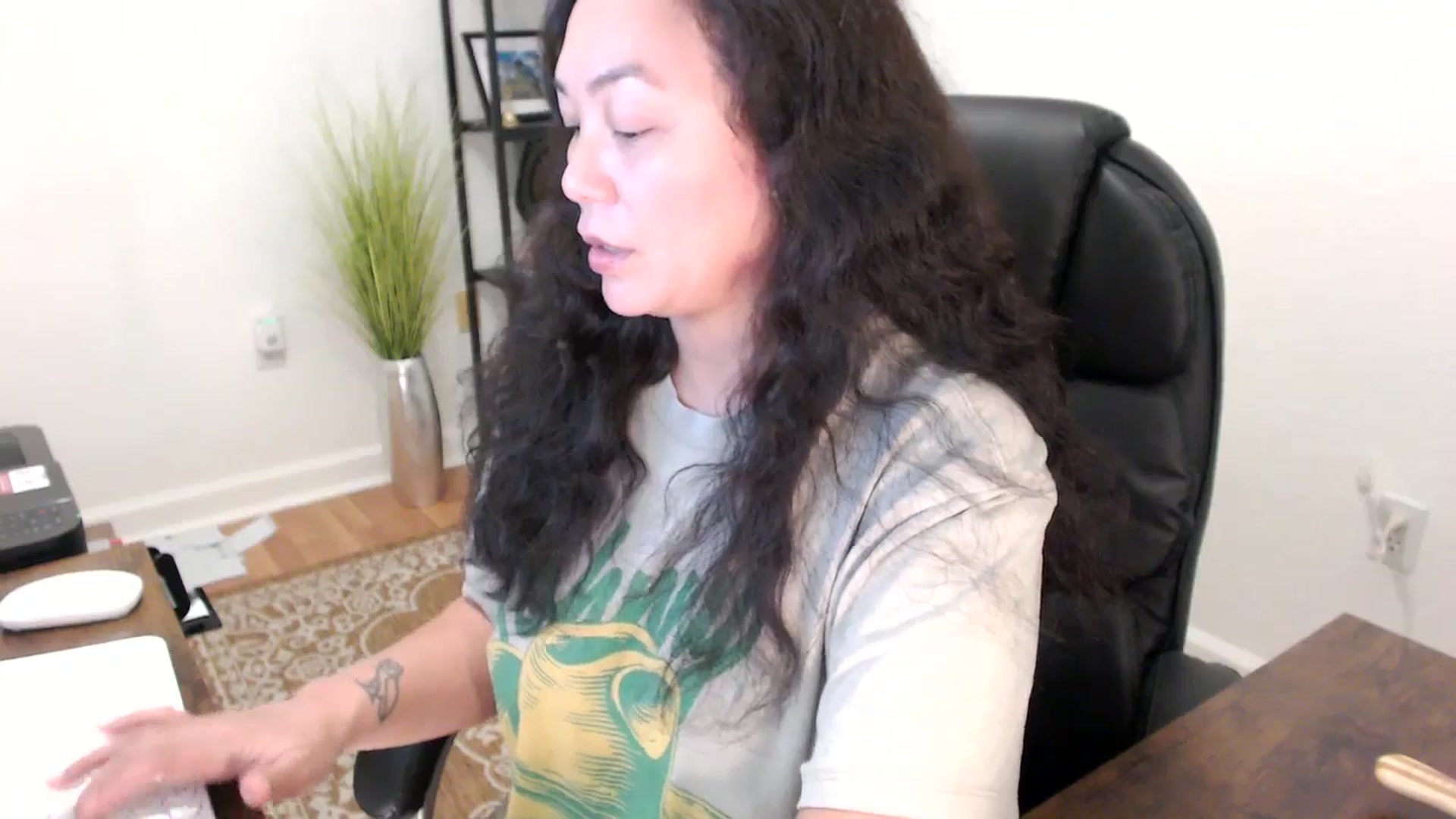 Gallery image thumbnail from MickaylaStar's myfreecams stream on, 11/17/2025, 17:59 image 13 of 20