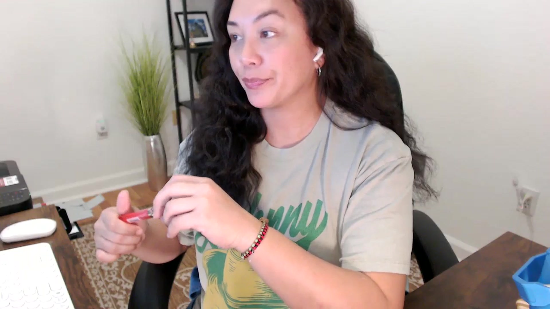 Gallery image thumbnail from MickaylaStar's myfreecams stream on, 11/17/2025, 17:59 image 6 of 20