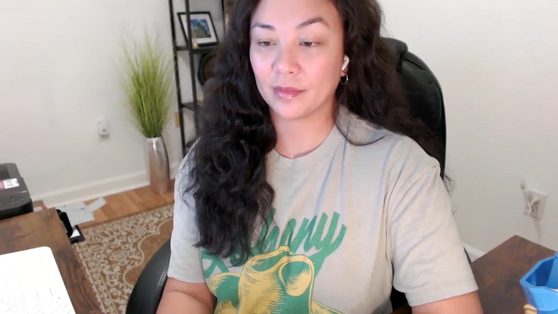 Gallery image thumbnail from MickaylaStar's myfreecams stream on, 11/17/2025, 17:59 image 8 of 20
