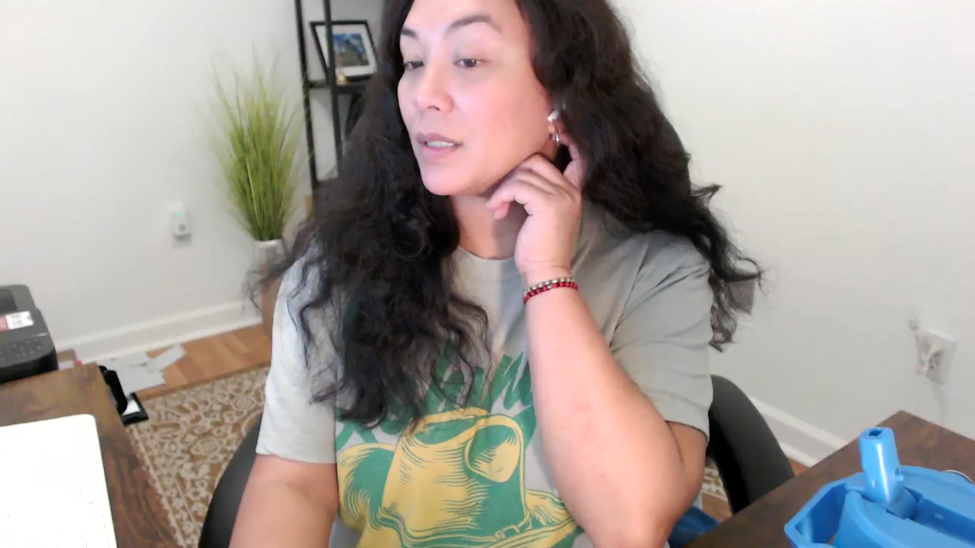 Gallery image thumbnail from MickaylaStar's myfreecams stream on, 11/17/2025, 19:16 image 15 of 20